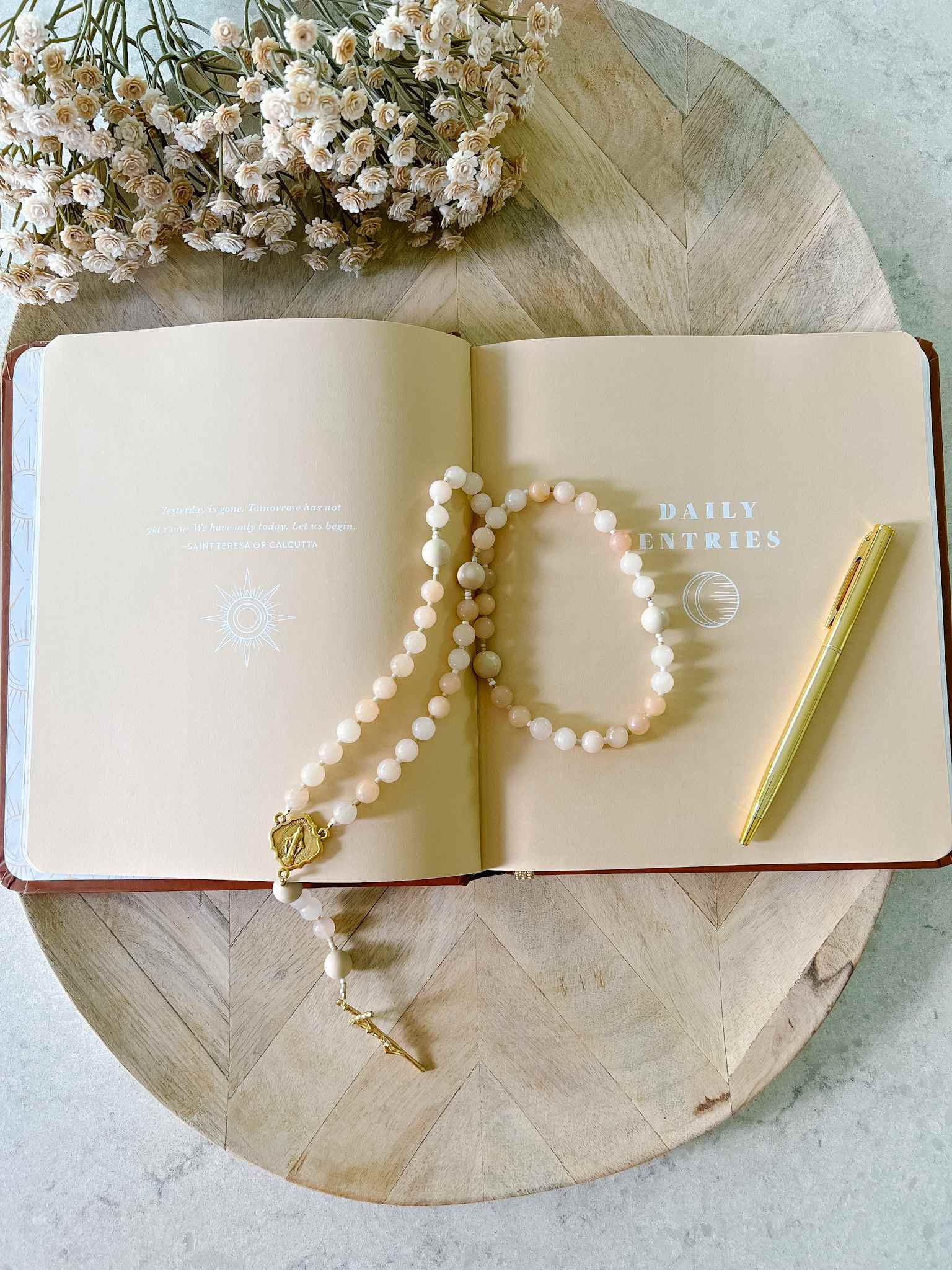 First Light & Eveningtide Gratitude Journal - Daily Mindfulness & Positivity Notebook for Self-Reflection, Personal Growth & Mental Wellness - Perfect for Morning Routine, Nighttime Reflection & Stress Relief