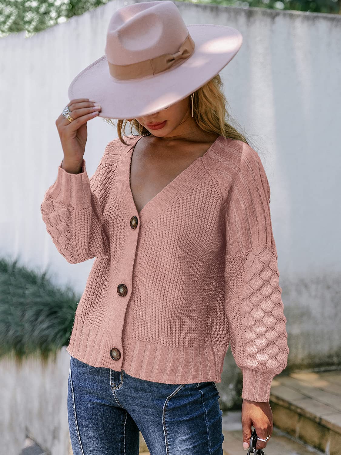 Miessial Women's Chunky Cable Knit Crop Cardigan Sweater - Long Sleeve Button Down Top for Casual Outfits & Fall Layering | Perfect for Office, Dates & Cozy Evenings