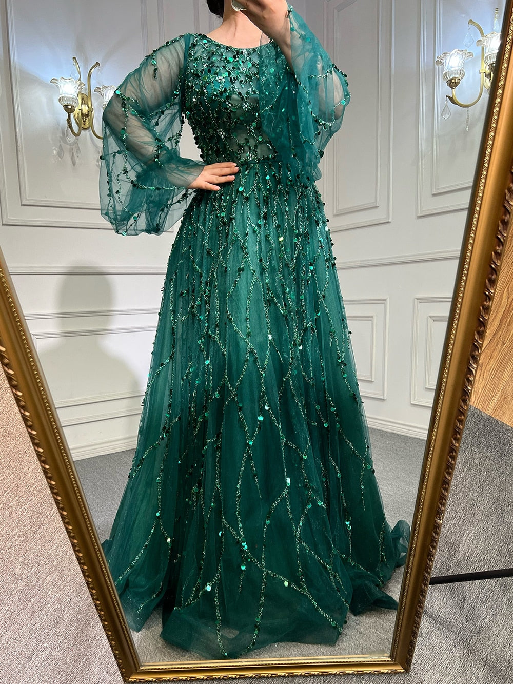 Elegant Muslim Green A-Line Evening Dress with Beaded Details & Puff Sleeves - Formal Gown for Women's Party, Wedding, Prom & Special Occasions - LA71049A