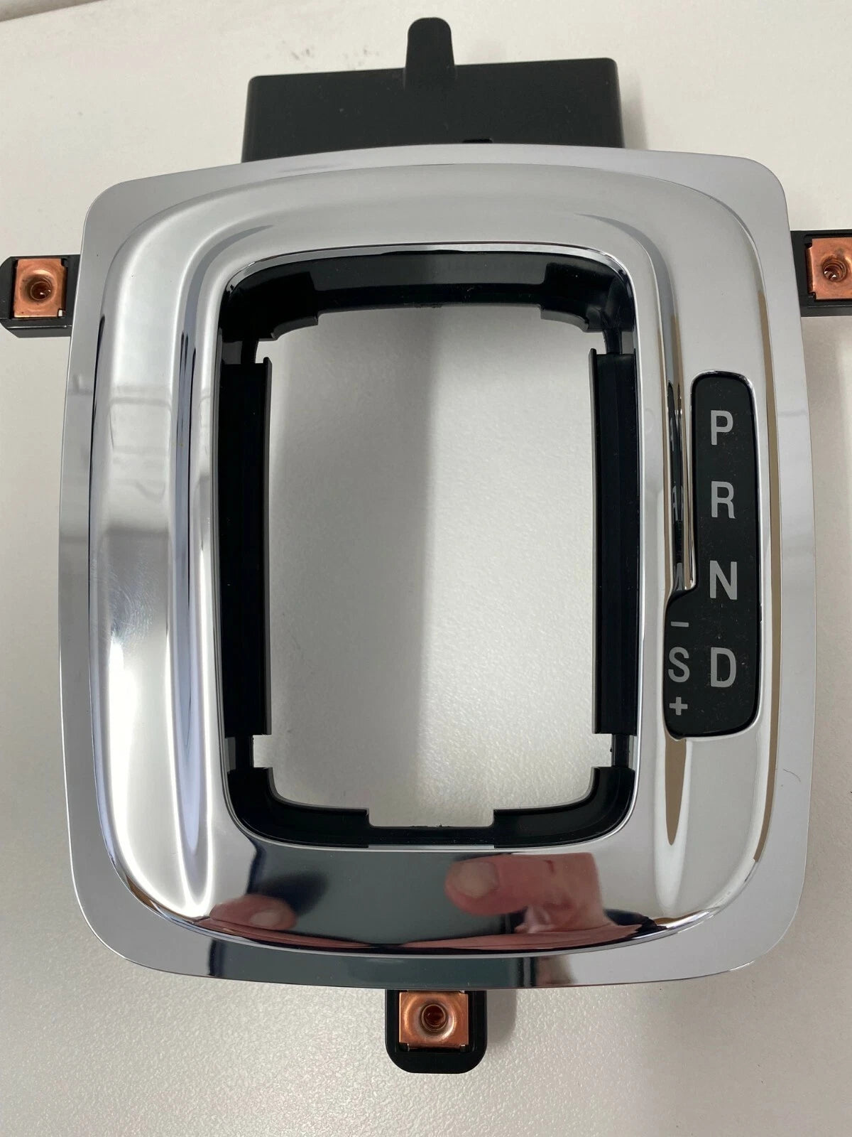 Genuine GM VF Commodore WN Automatic Chrome Shifter Quadrant - Upgrade Your Car Interior for a Sleek & Sporty Look