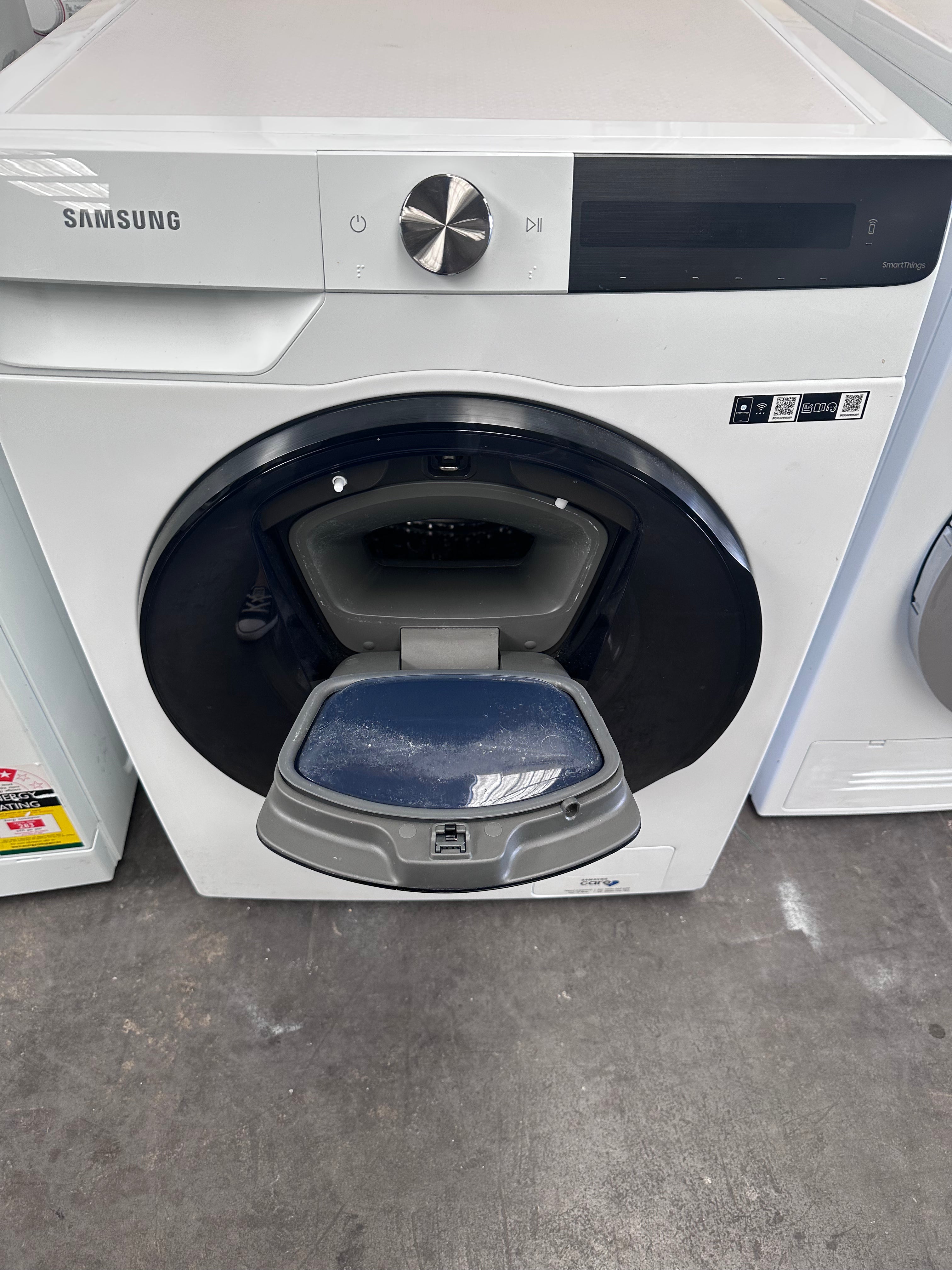 Samsung 9.5kg Front Load Washing Machine [Certified Refurbished] - Perfect for Apartments, Small Homes & Laundry Rooms
