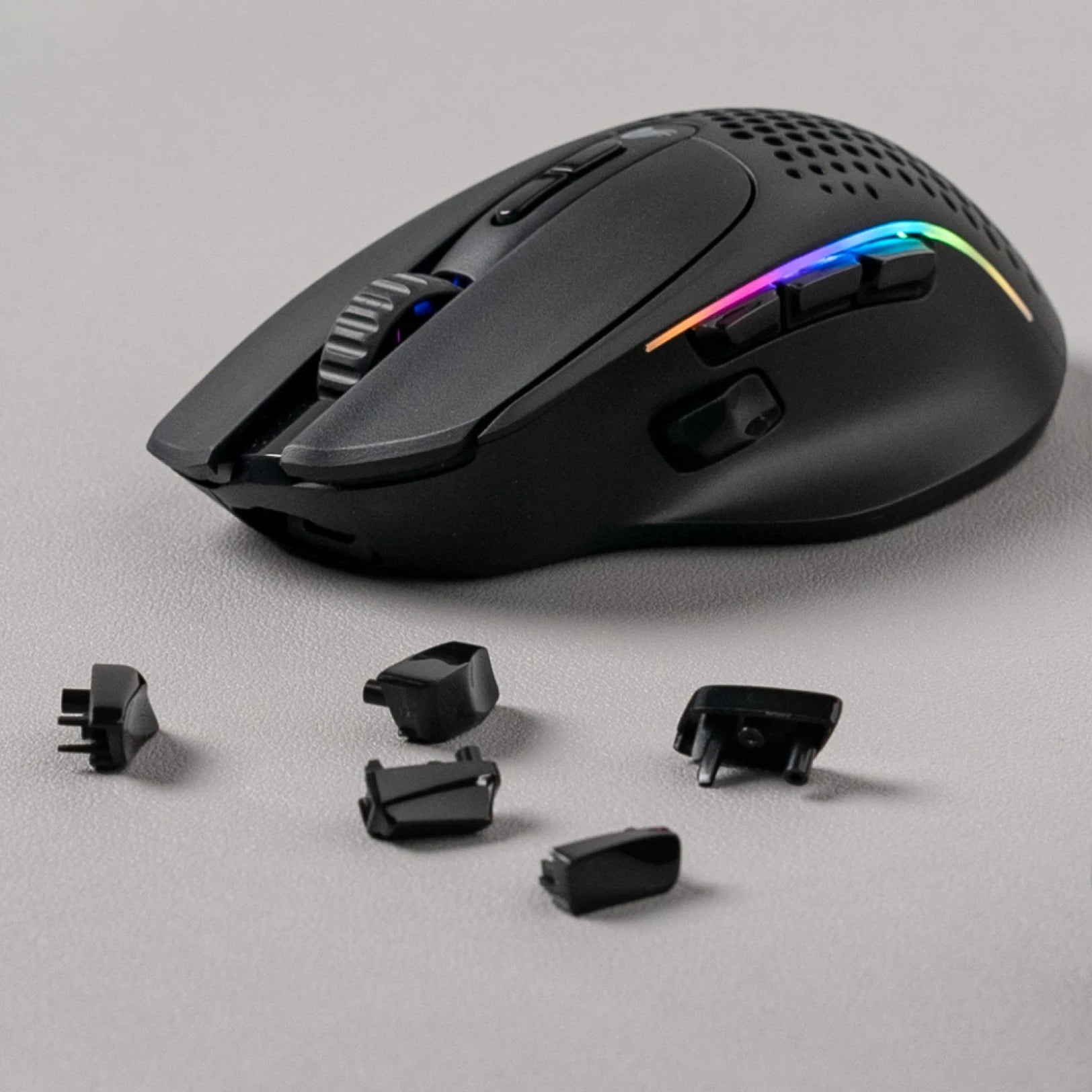 Model I 2 Wireless Mouse - Ergonomic Bluetooth Computer Mouse with Silent Click, Rechargeable Battery for Laptop, PC, Mac - Perfect for Office Work, Gaming & Home Use