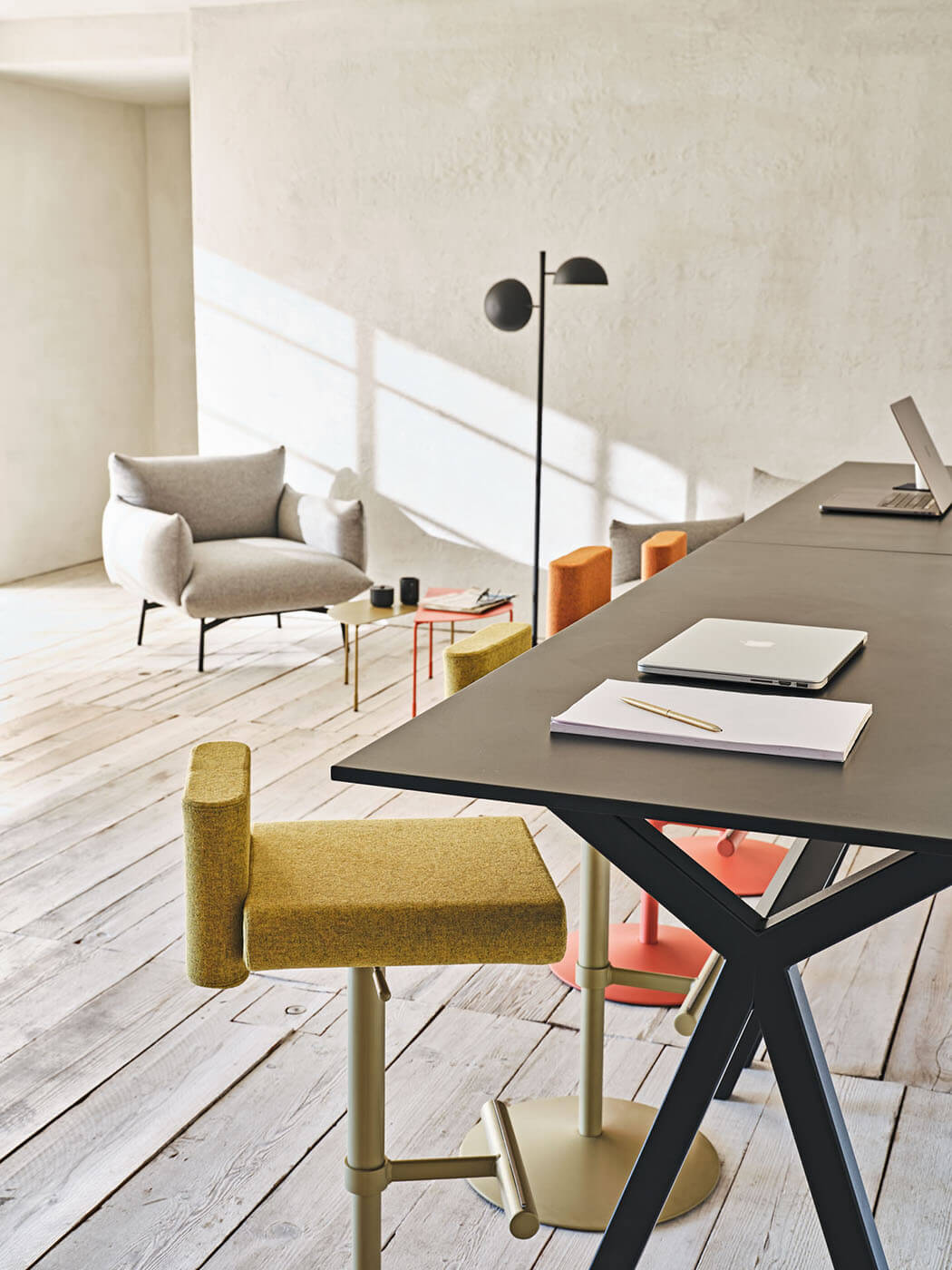 Midj 41-Inch Dama Adjustable Height Standing Desk - Perfect for Home Office, Study & Workspace Ergonomics