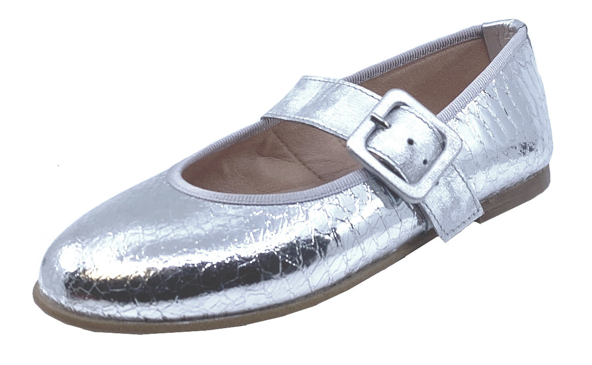 Clarys Girls Silver Plata Buckle Mary Jane Shoes - Elegant & Comfortable Dress Shoes for Toddler, Kids & Teens - Perfect for School, Parties & Special Occasions
