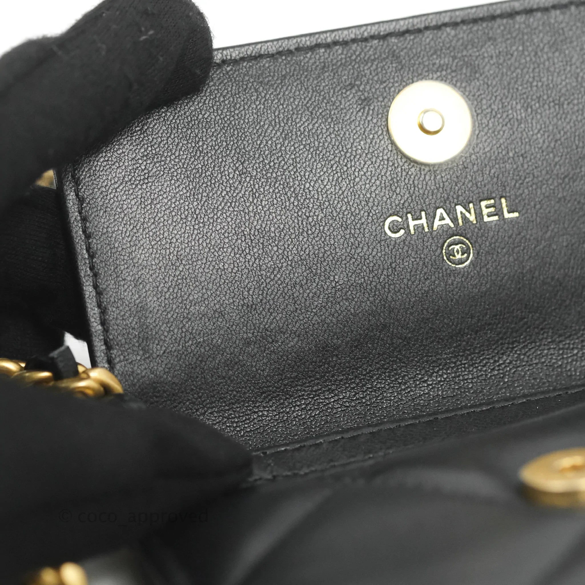 Chanel 19 Card Holder With Chain Black Mixed Hardware - Luxury Wallet for Women - Perfect for Everyday Use, Travel & Special Occasions