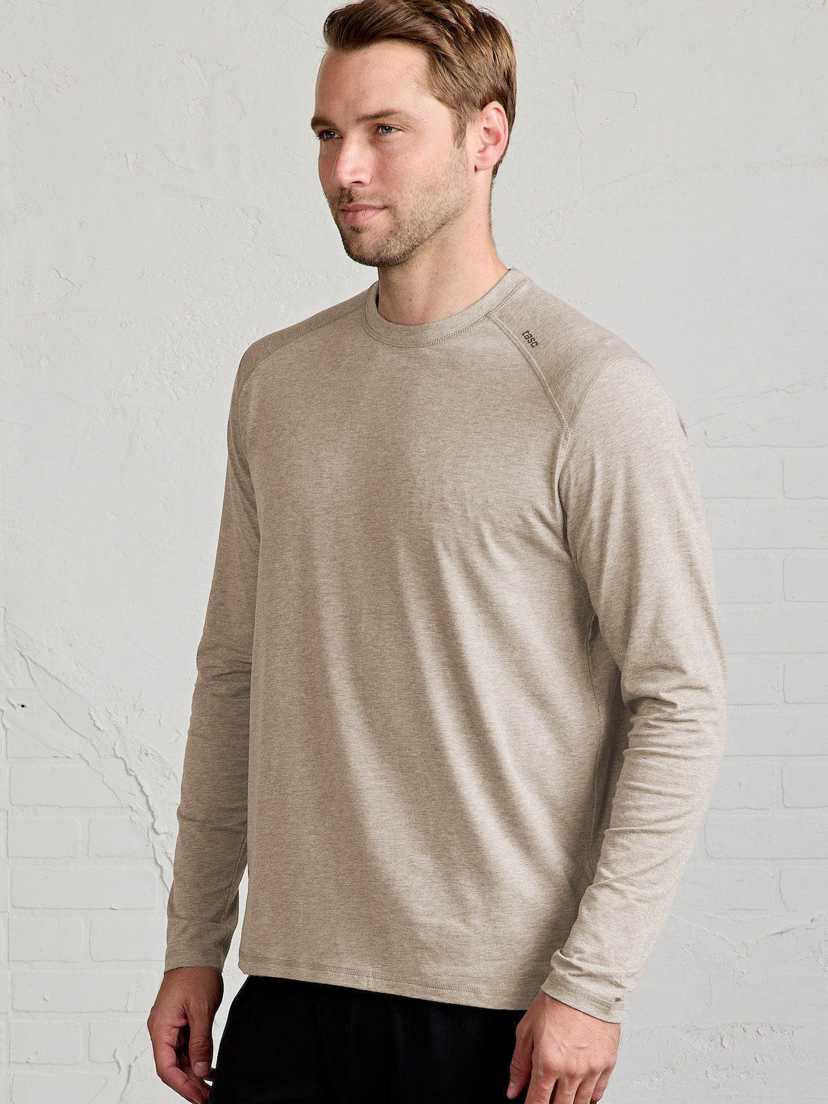 Carrollton Long Sleeve Workout T-Shirt for Men & Women - Moisture Wicking Gym Shirt for Running, Yoga & Training