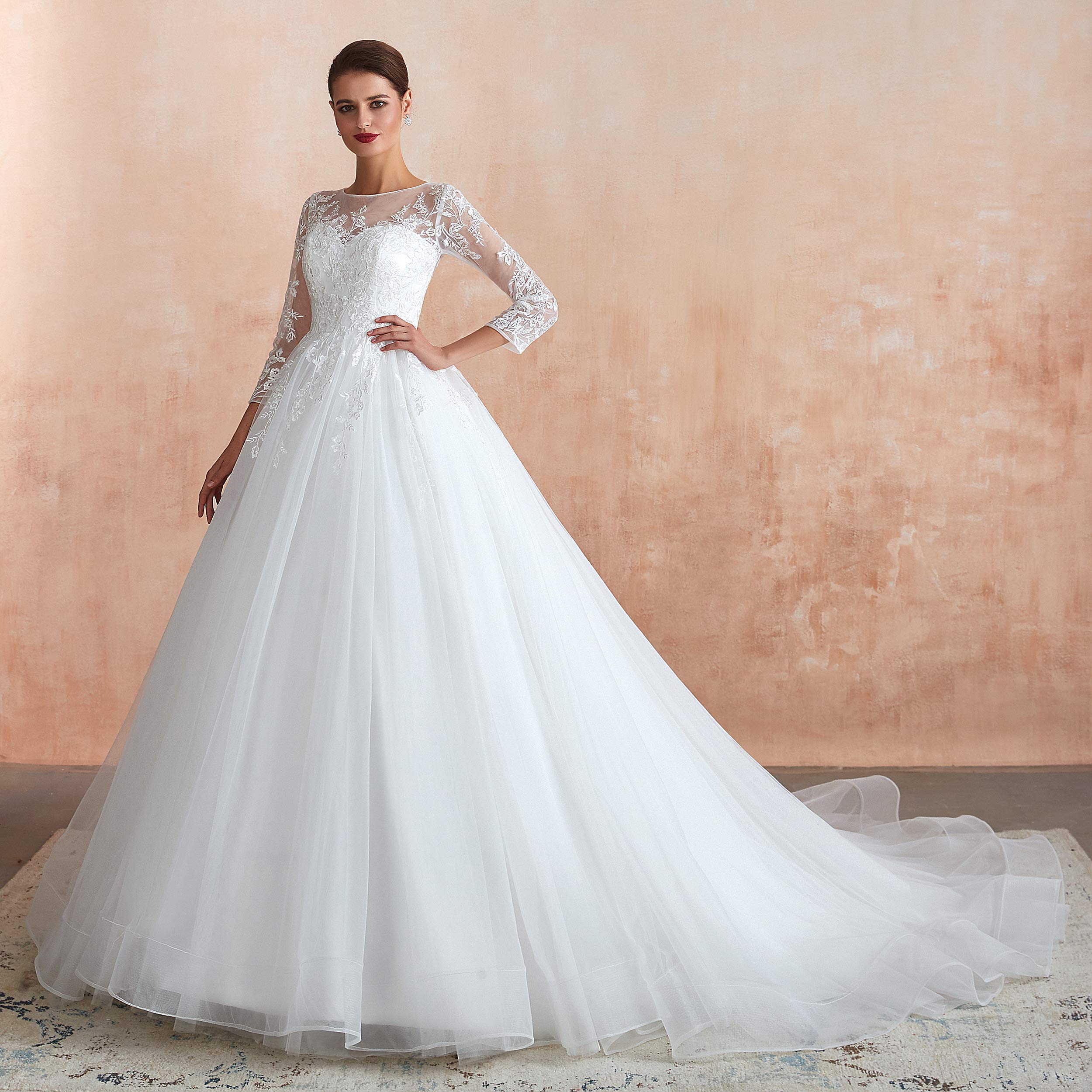 Elegant Women's Long Sleeve A-Line Applique Tulle Wedding Ball Gown - Perfect for Bridal Ceremony, Formal Events & Evening Galas