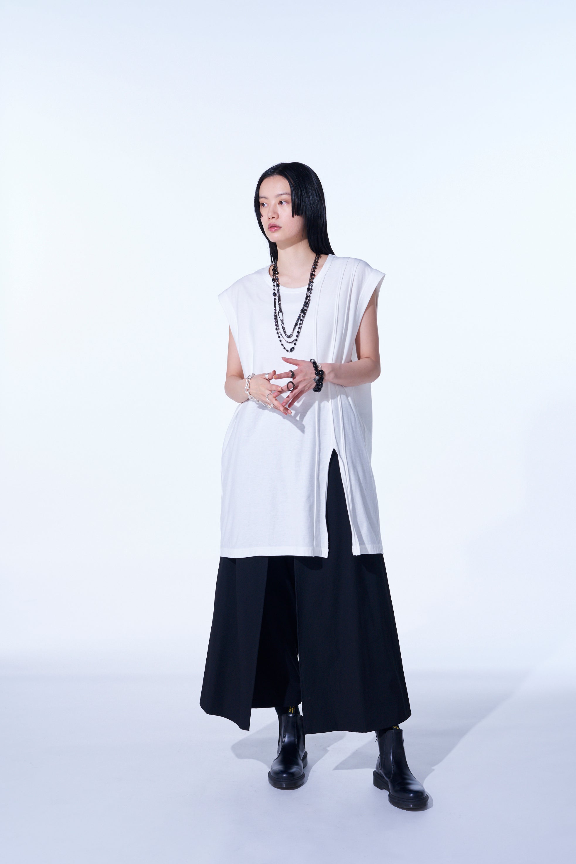 Soft Cotton Jersey Vertically Grafted Sleeveless Top with Side Slit - Breathable Summer Tank for Women | Casual Wear, Beach Outfit & Layering Staple