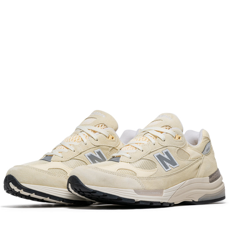 New Balance 992 Men's Running Shoes - Made in USA, Calcium/Raw Almond Color - Perfect for Jogging, Gym & Casual Wear