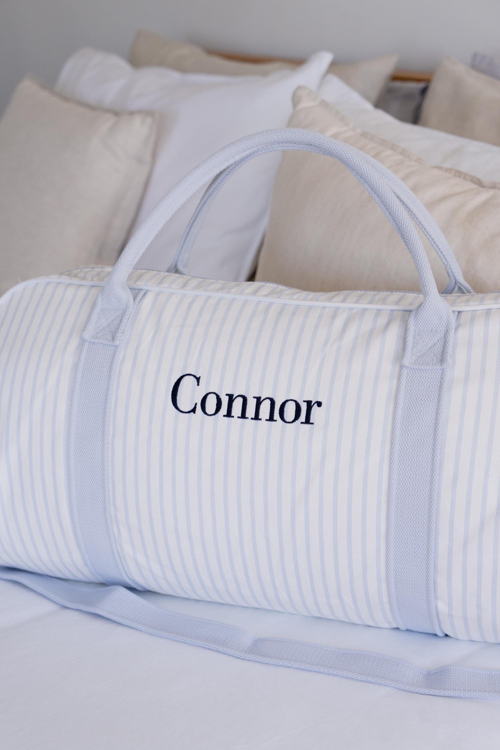 Custom Personalized Duffle Bag for Travel & Gym - Aspen Monogrammed Duffle Bag for Men & Women - Perfect for Weekend Getaways, Sports, and Workouts