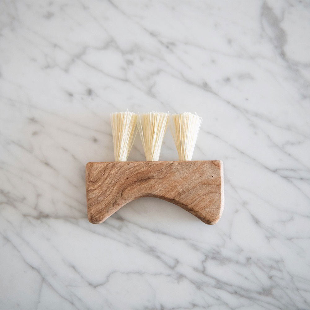 Premium Small Wooden Counter Brush No. MT0940 - Natural Wood Handle Cleaning Brush for Kitchen Countertops, Sinks & Bathroom Surfaces - Ideal for Daily Home Cleaning & Maintenance