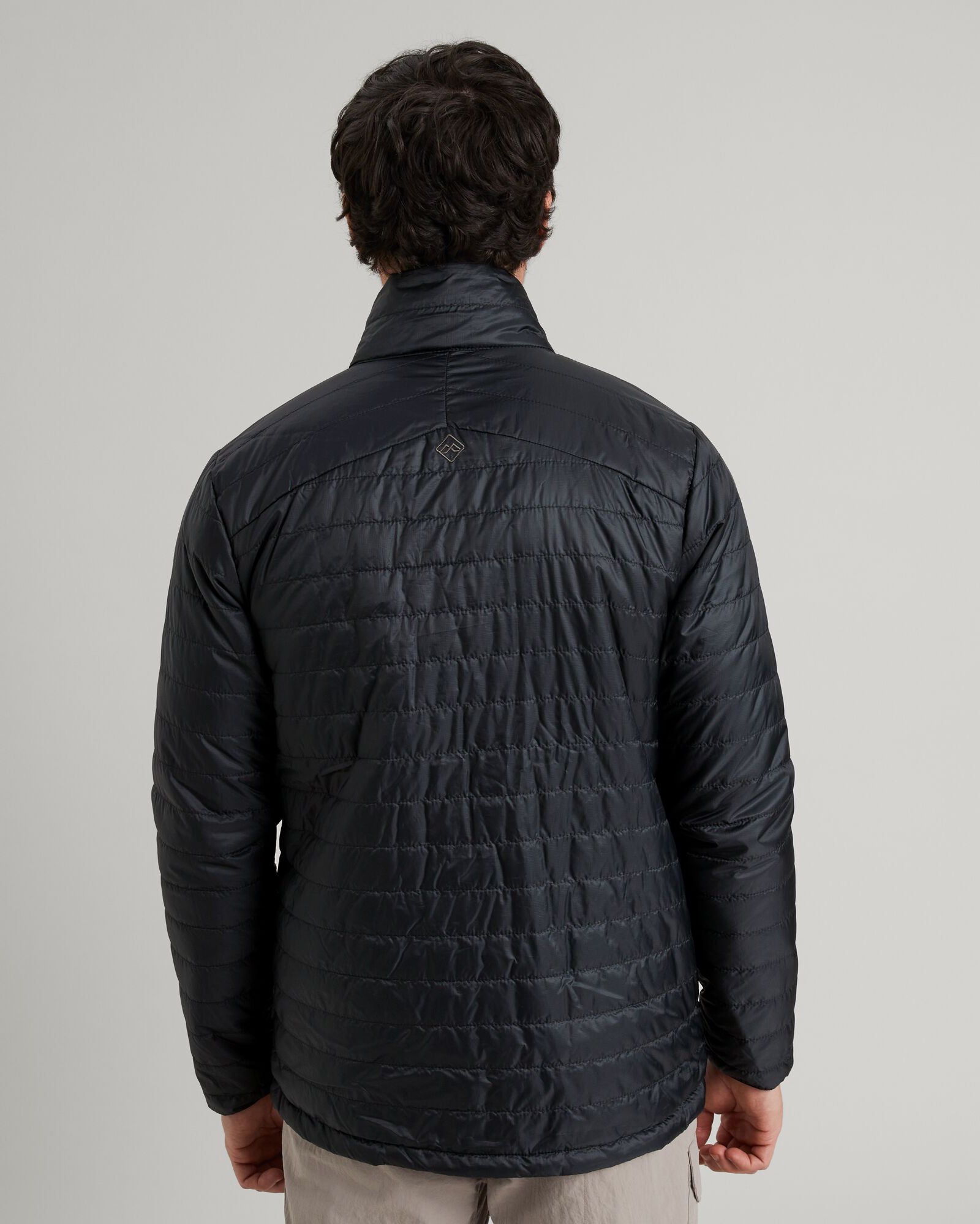 Heli R Men's novaLOFT Insulated Jacket - Lightweight Winter Coat for Outdoor Activities, Water-Resistant Black Stingray Color - Perfect for Hiking, Camping & Cold Weather Adventures
