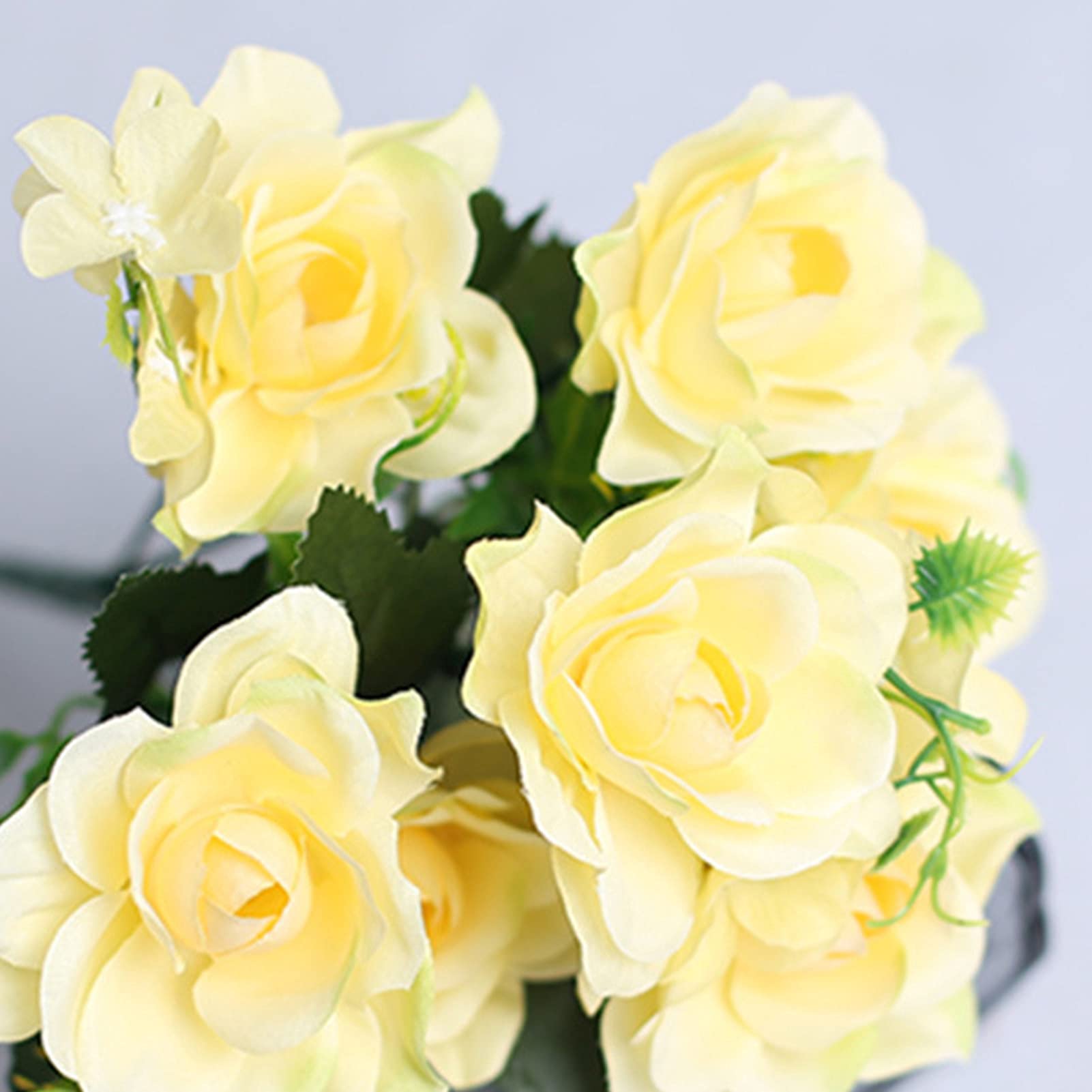 Lifelike Artificial Gardenia Silk Flower - Realistic White Faux Plant for Home Decor, DIY Floral Arrangements, Wedding Centerpieces & Office Desk Decorations
