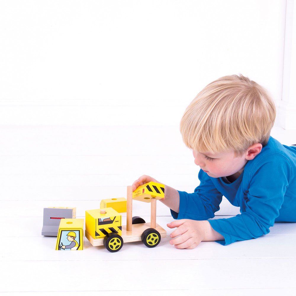 Bigjigs Toys Wooden Stacking Bulldozer - Educational Construction Toy for Toddlers & Kids - STEM Learning, Fine Motor Skills Development - Perfect for Playtime, Preschool & Daycare Activities