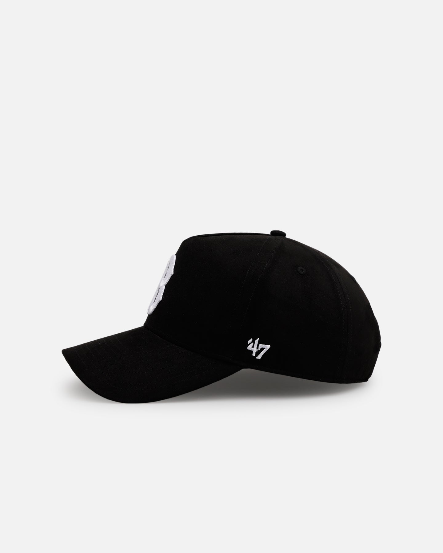 47 Brand Boston Red Sox Ultrasuede 47 MVP Adjustable Strapback Hat - Black/White Baseball Cap for Men - Perfect for Games, Fan Gear & Streetwear Fashion