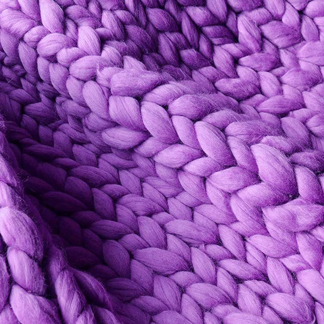 Chunky Knit Blanket - Super Soft Handmade Bulky Knit Throw for Bed, Couch & Sofa | Cozy Home Decor for Winter Nights, Movie Time & Relaxation