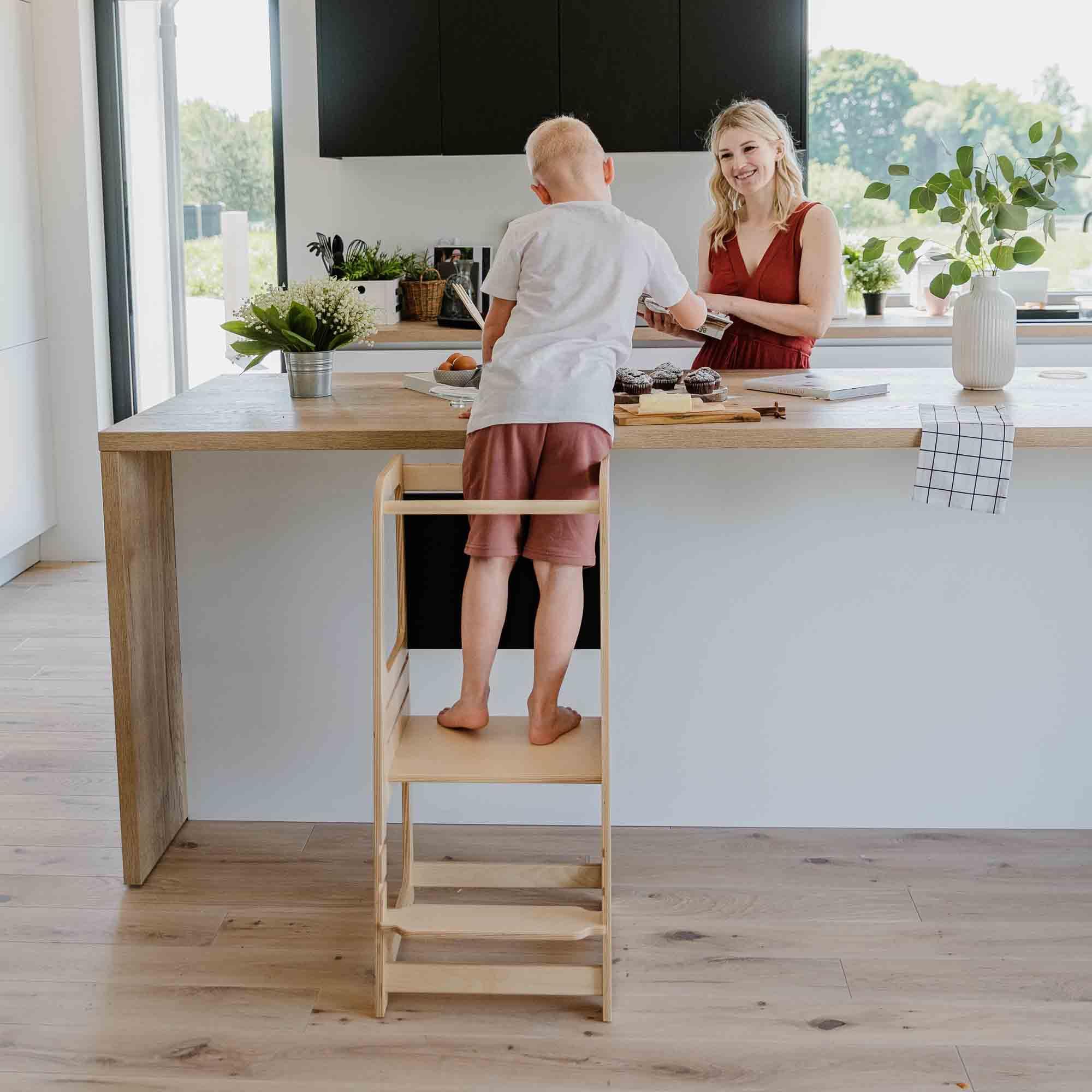 Adjustable Montessori Kitchen Tower for Toddlers - Safe Learning Step Stool with Chalkboard - Perfect for Baking, Cooking & Playtime - Kids Activity Helper for Kitchen Counter Access