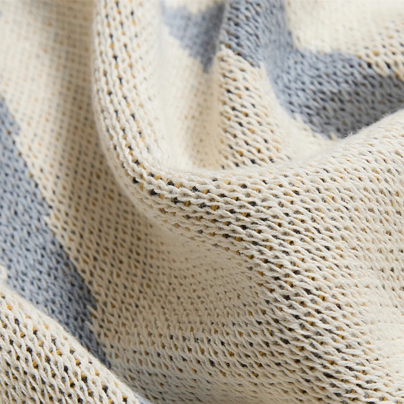 Blossom Meadow Woven Throw Blanket - Soft Cozy Knit Blanket for Couch, Bed & Sofa - Perfect for Home Decor, Gift & Winter Warmth