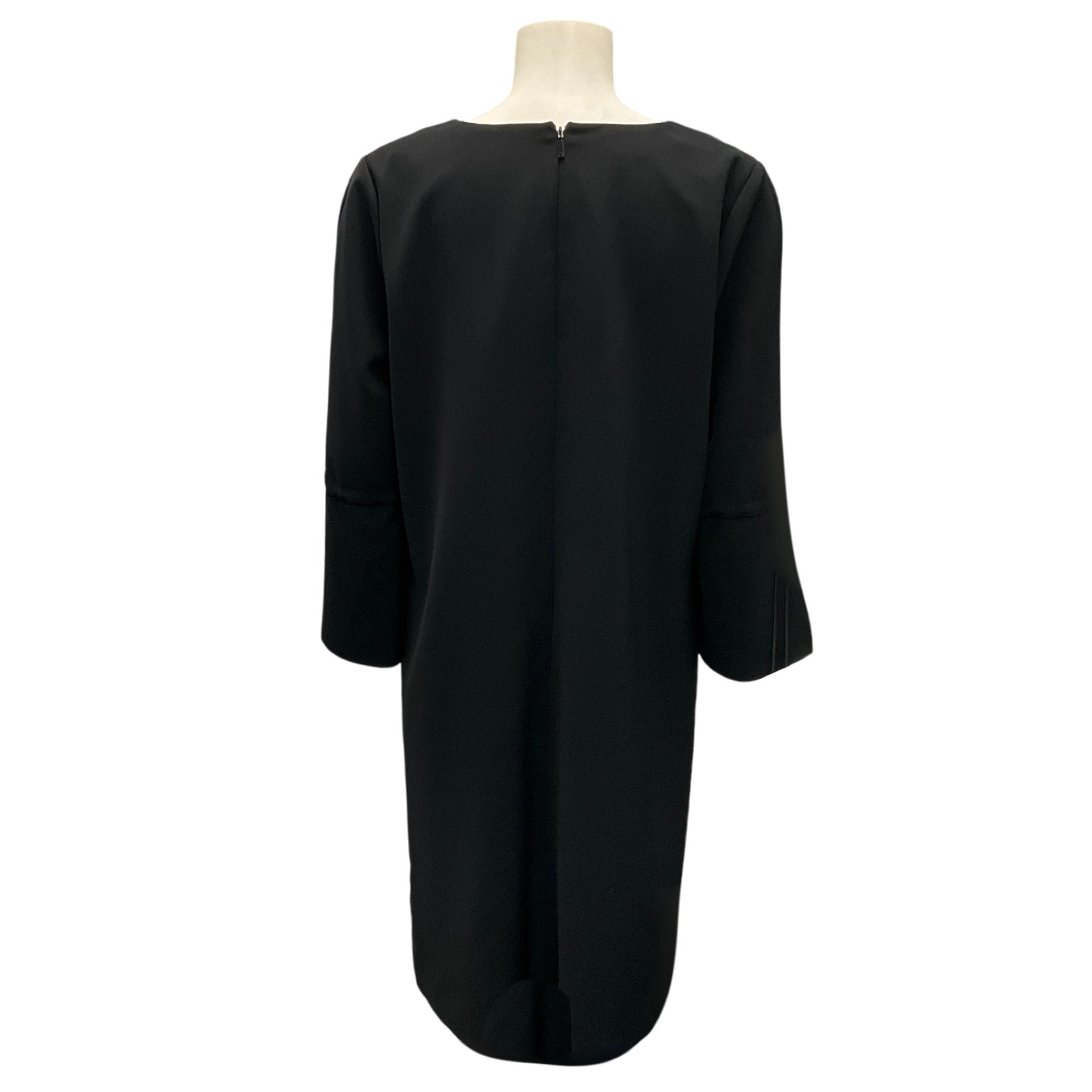 Lafayette 148 New York Black Tie Evening Gown with Elegant Details - Long Sleeve Crepe Dress for Formal Events, Galas & Special Occasions