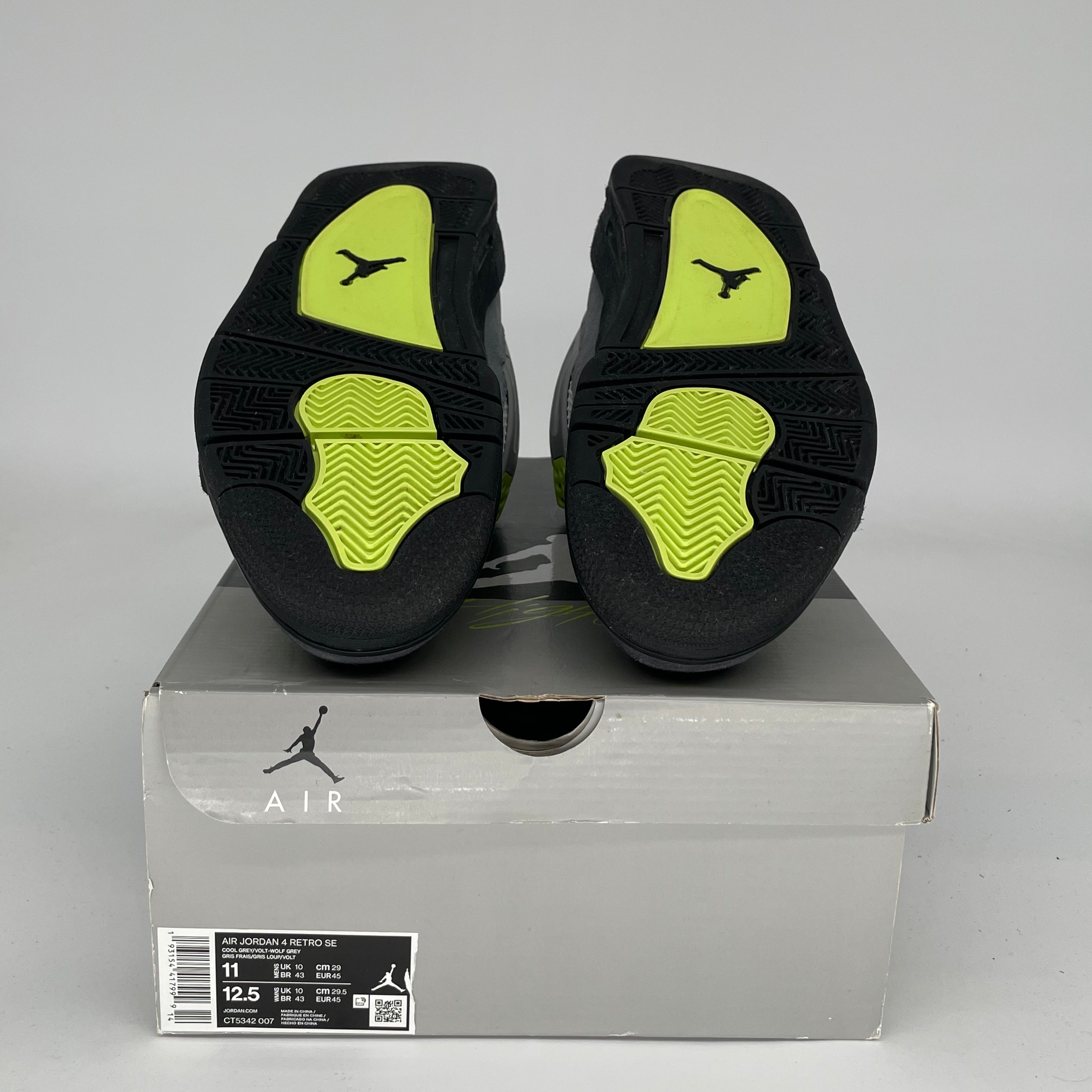 AIR JORDAN 4 Retro 