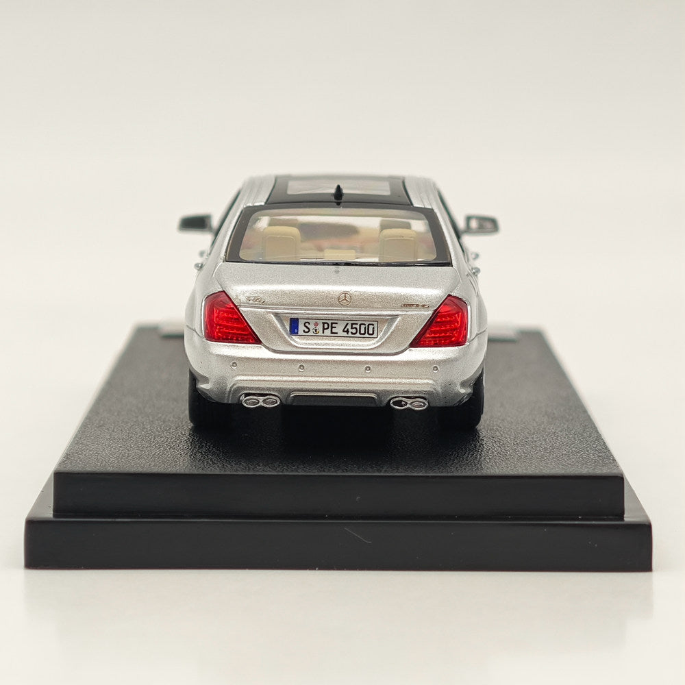 1/64 Scale Mercedes-Benz S65L V12 Silver Sedan Diecast Model Car - Collectible Sports Car Toy for Display, Gifts & Racing Scenes