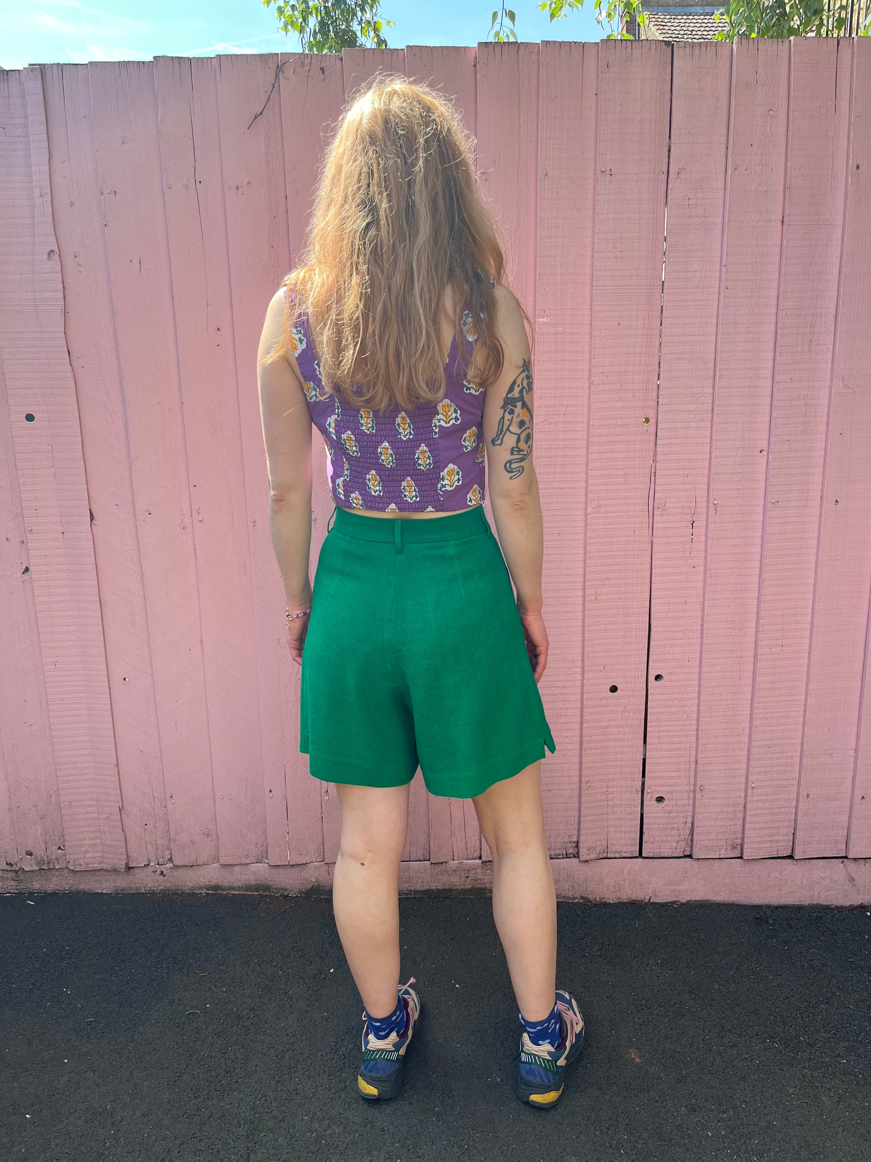 Lowie Linen Viscose Emerald Pleat Shorts for Women - Comfortable Summer Casual Shorts with Elastic Waist - Perfect for Beach, Vacation and Everyday Wear