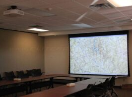 EPV Aerie Tension Projector Screen - 100