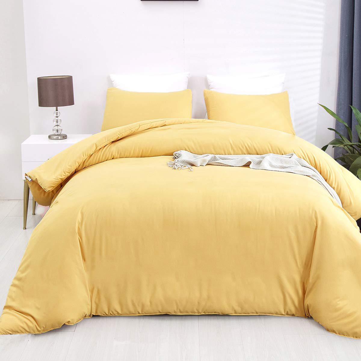 Luxlovery Yellow Comforter Set Queen Size - Light Yellow Bedding Comforter Set Full/Queen, Breathable Soft Quilt Blanket for All Seasons | Perfect for Master Bedroom, Guest Room, Dorm & Kids Room