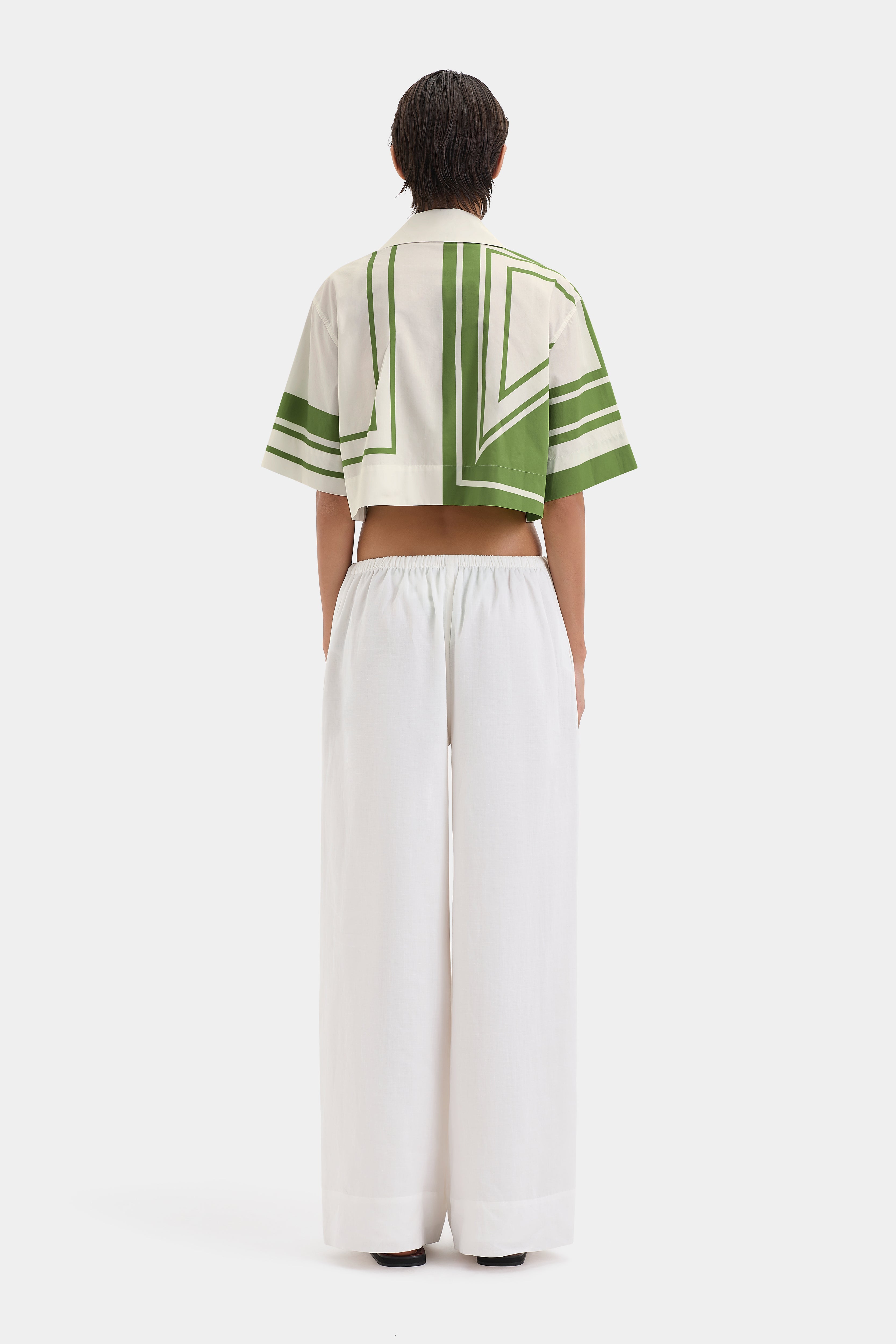 Carlo Cropped Shirt for Women | Trendy Short Sleeve Tops | Casual & Streetwear Style | Perfect for Summer Outfits, Beach Vacations & Music Festivals