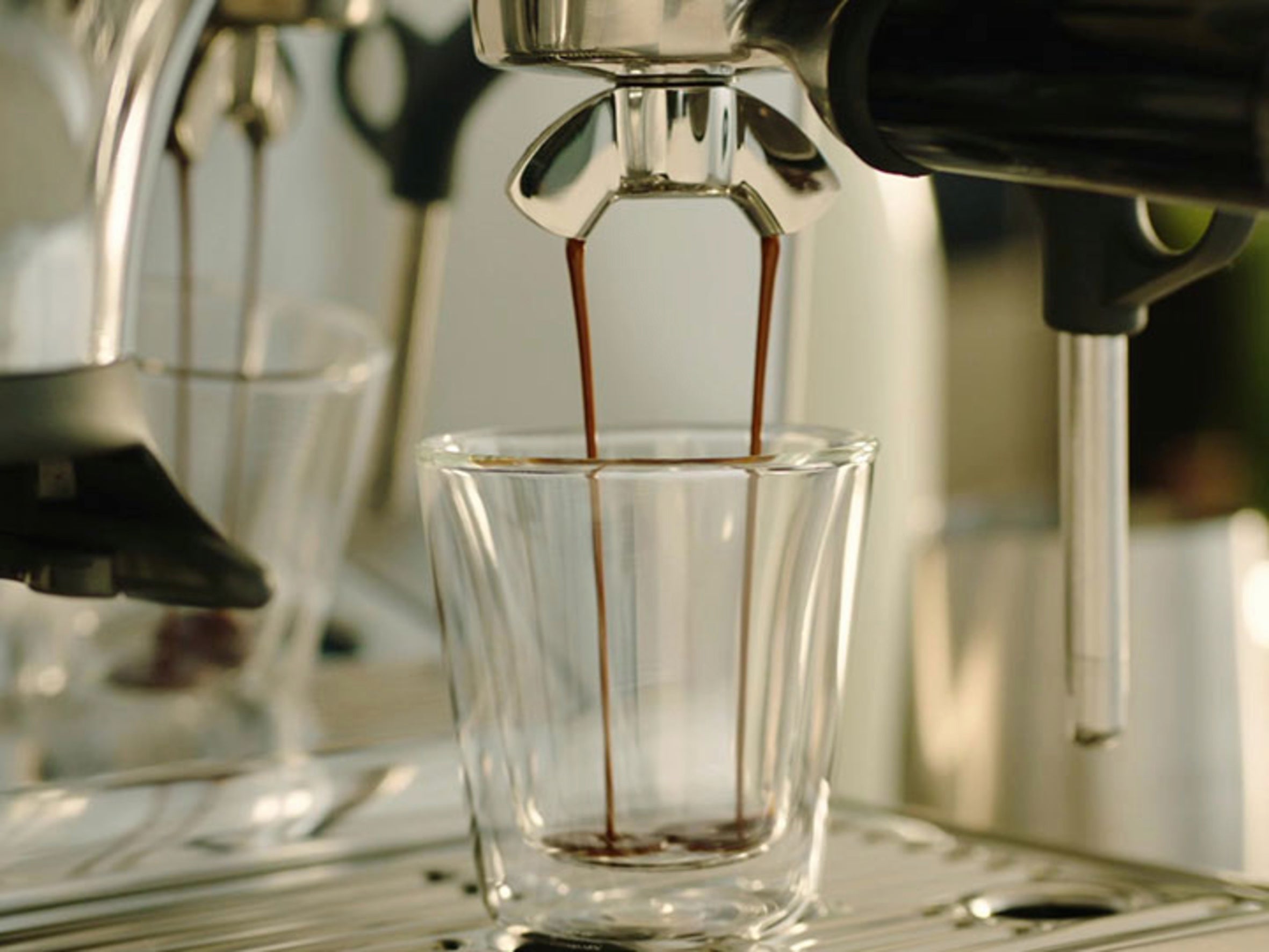 Breville Barista Express® Impress BES876BSS Espresso Machine with Built-in Grinder - Stainless Steel Home Coffee Maker for Latte, Cappuccino & Americano | Perfect for Coffee Shops & Home Baristas