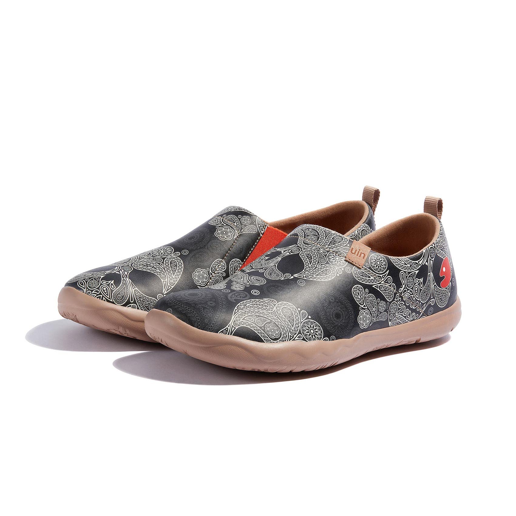 UIN Men's Slip-On Walking Shoes - Lightweight Travel Loafers with Microfiber Upper - Comfortable Casual Sneakers for Walking, Travel & Everyday Wear
