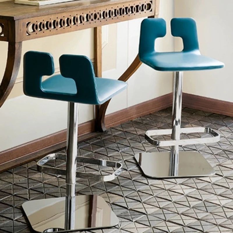 Swivel Bar Stool for Kitchen Island - Adjustable Height Counter Stool with Padded Seat - Perfect for Breakfast Nook, Home Bar & Dining Room Decor