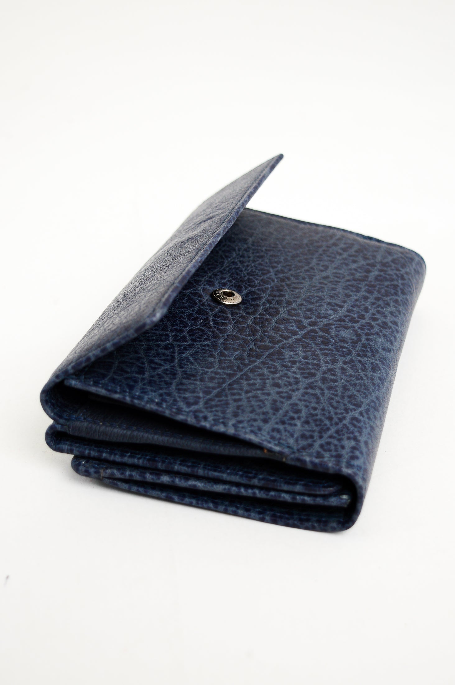 Adrian Klis 101 Genuine Leather Ladies Wallet for Women - Slim RFID Blocking Credit Card Holder with Zipper Pocket - Perfect for Everyday Use, Travel & Gift (Blue)