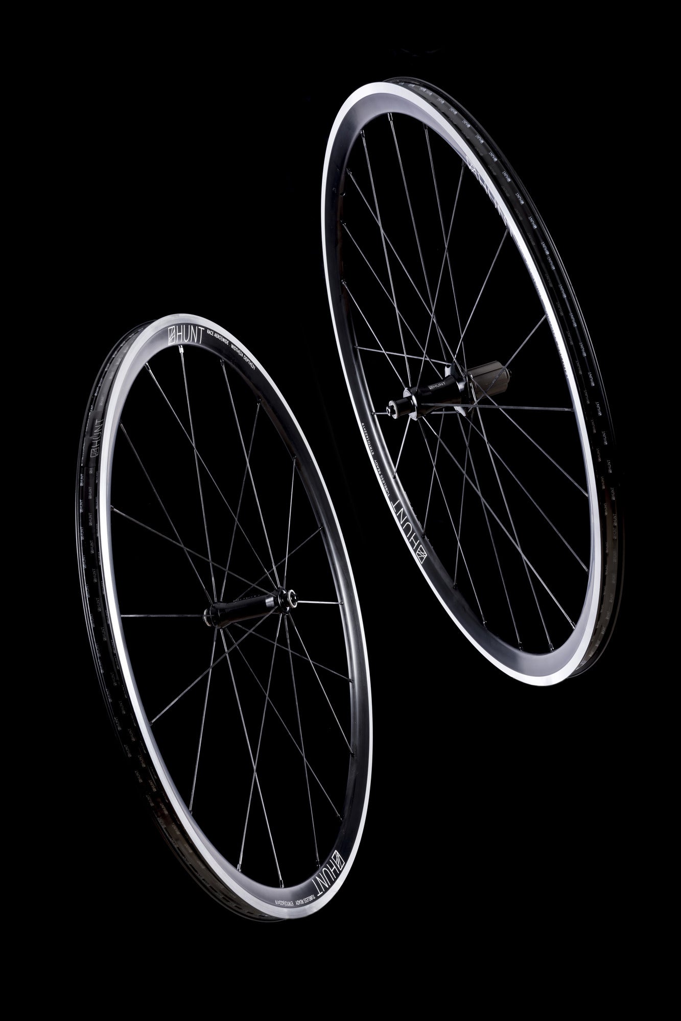 HUNT Race Aero Wide Carbon Wheelset - Lightweight Road Bike Wheels for Speed & Performance | Perfect for Triathlon, Time Trials & Competitive Cycling