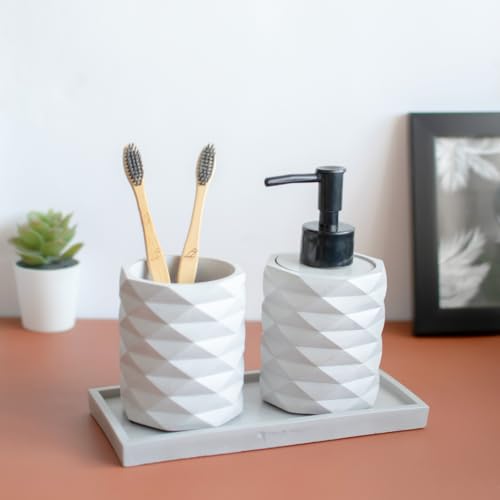 Grey set of 3