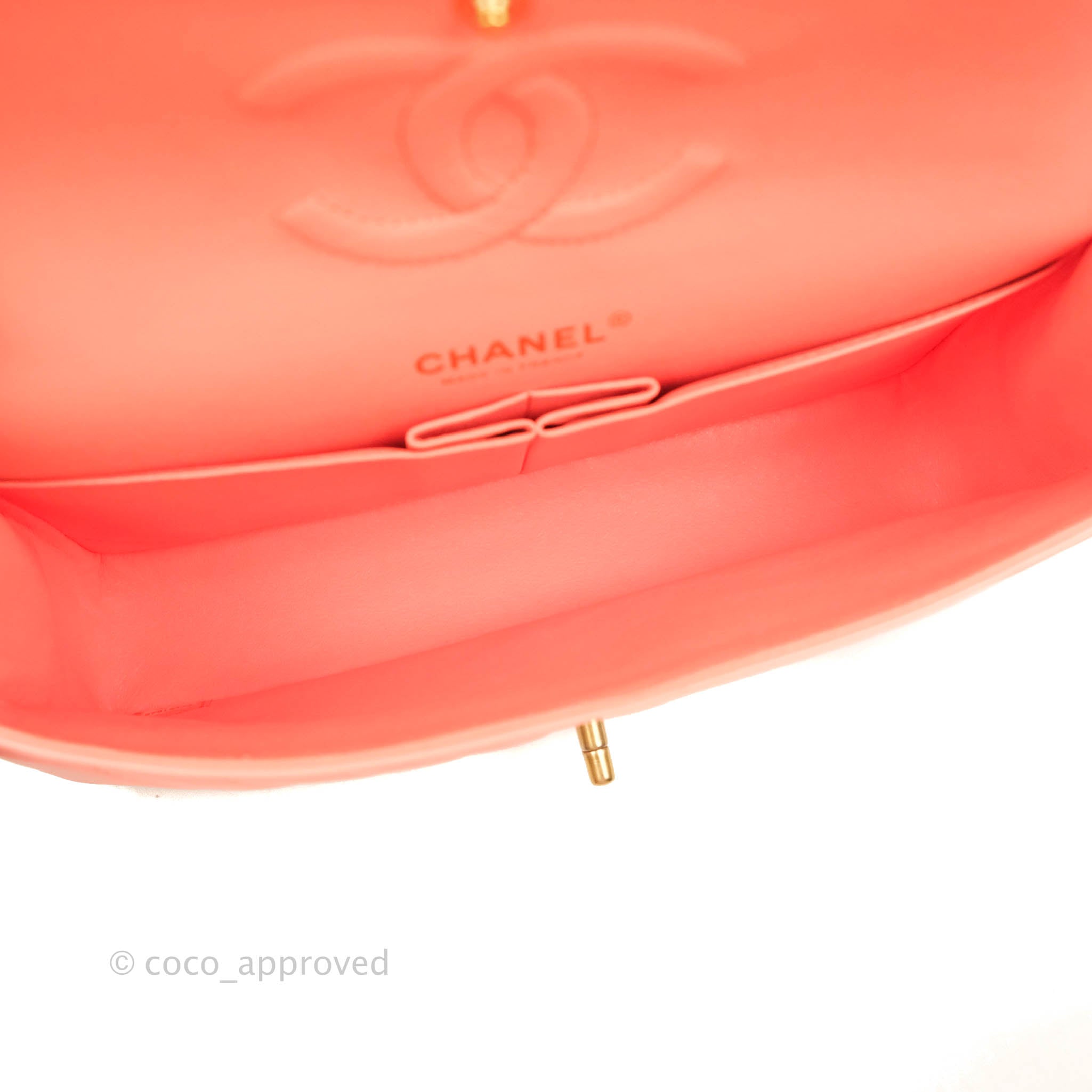 Chanel Classic M/L Medium Chevron Double Flap Bag in Coral Pink Lambskin with Aged Gold Hardware - Luxury Shoulder Bag for Women, Perfect for Parties, Weddings & Special Occasions
