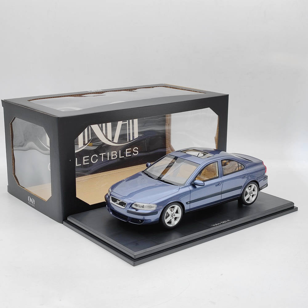 1/18 Scale Volvo S60 R 2003 Limited Edition Resin Model Car - Blue Collectible Toy Gift for Car Enthusiasts & Display for Home/Office Decor