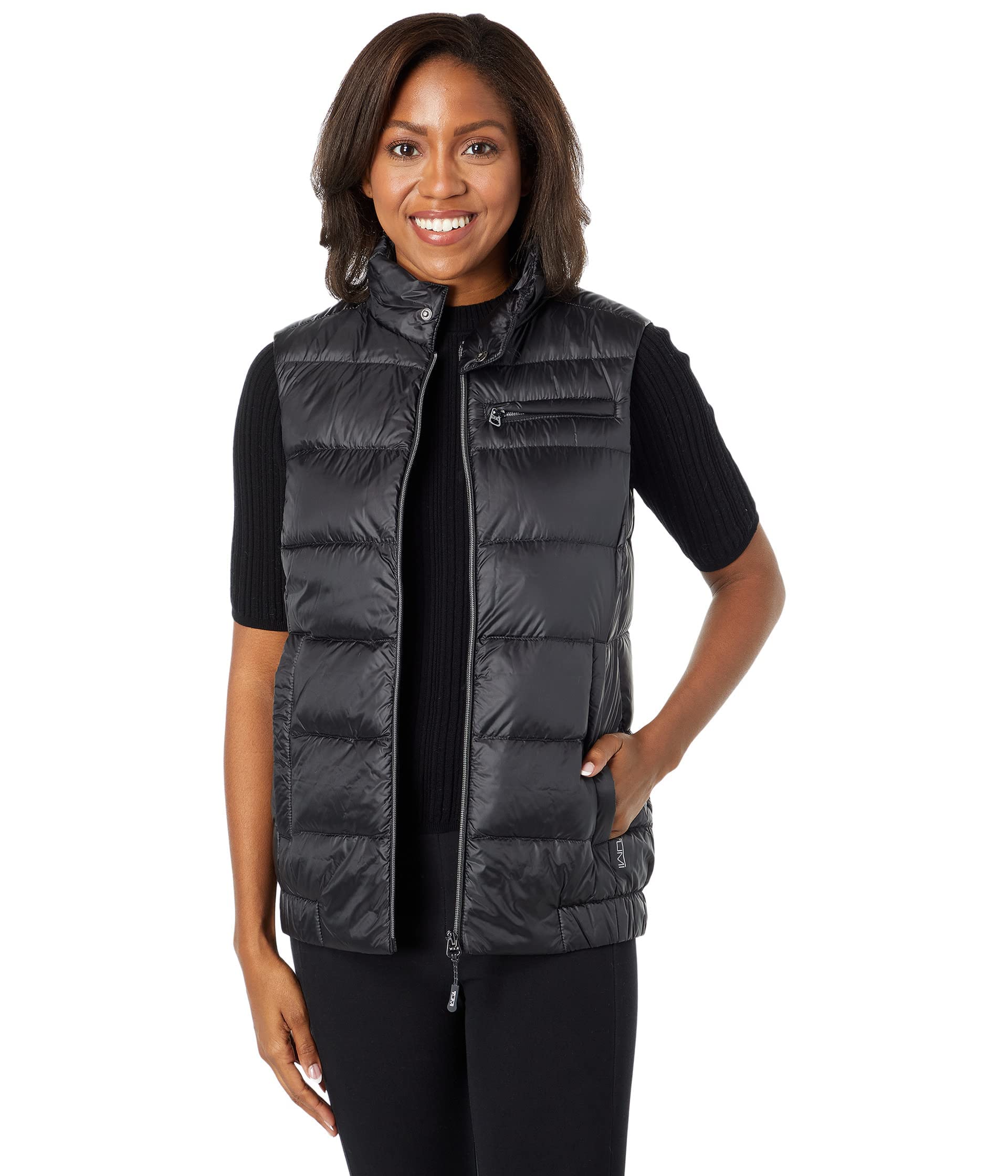 TUMI Tumipax Women's Recycled Packable Travel Puffer Vest - Lightweight Warm Winter Jacket for Outdoor Activities & Travel