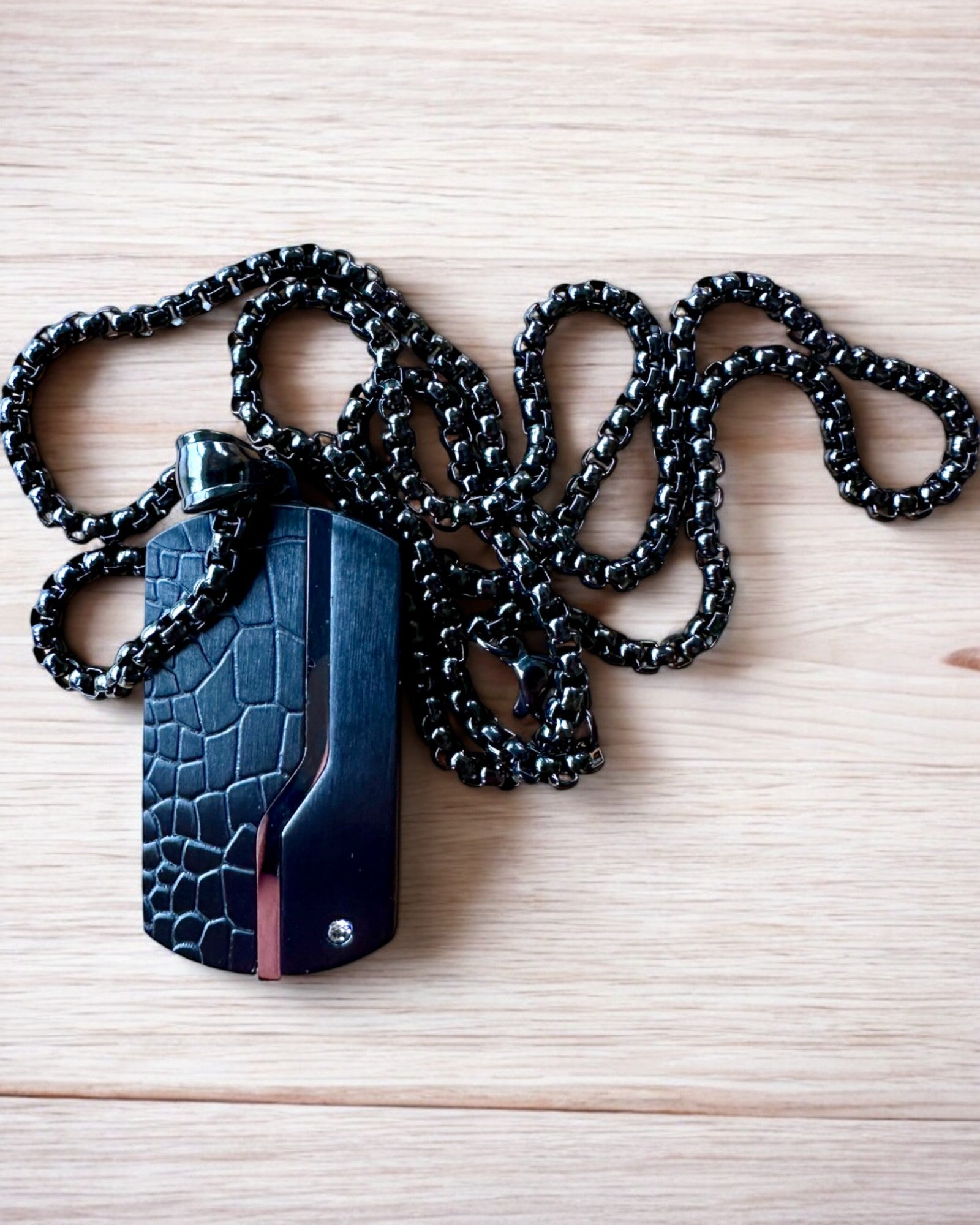 Elegant Men's Necklace with Personalized Engraving - Perfect Strength Symbol Gift for Him - Ideal for Anniversaries, Birthdays & Special Occasions