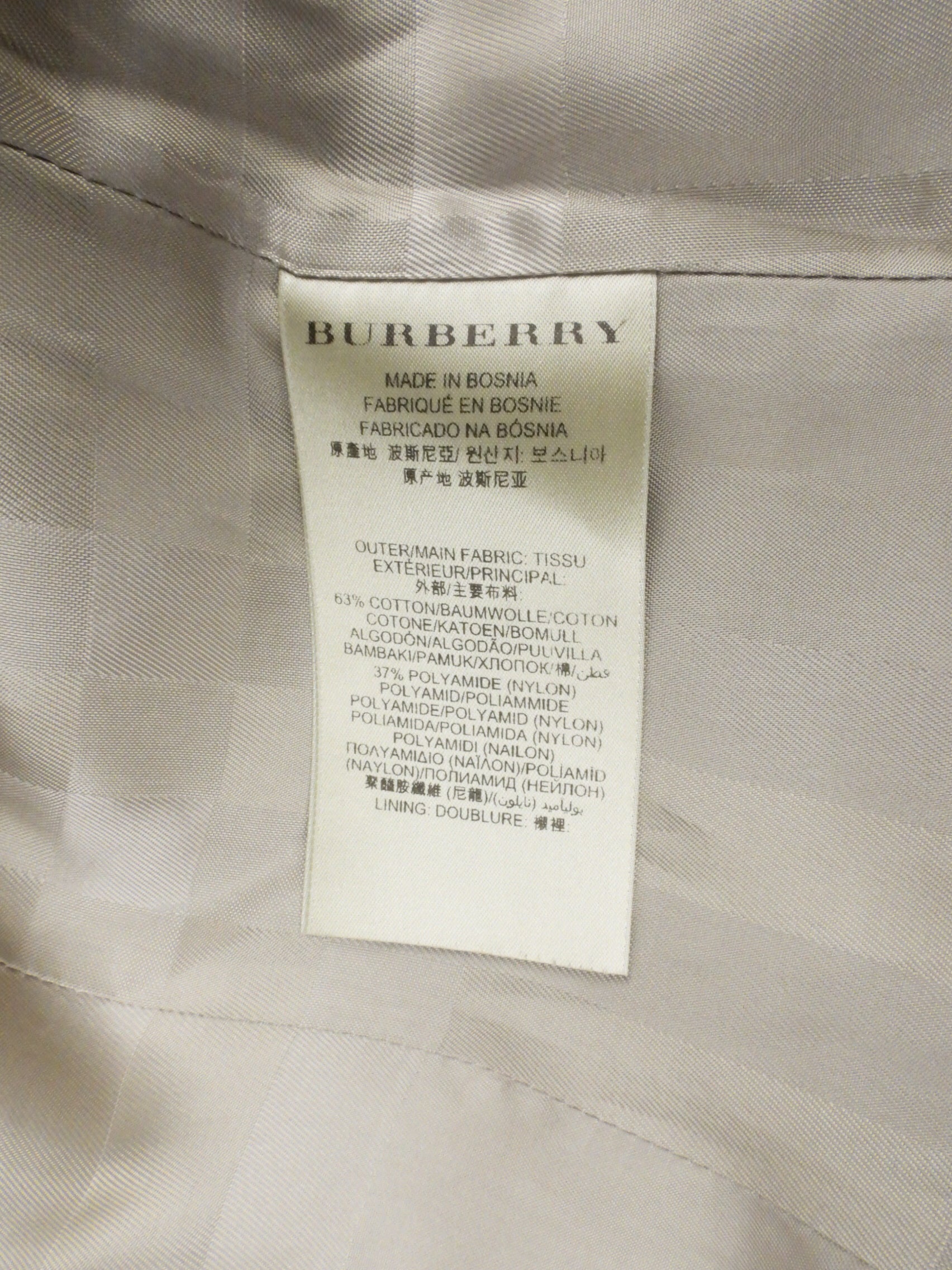 Burberry Beige Gabardine Canvas Trench Coat for Women | Size IT38 / US4 | Classic Waterproof Raincoat for Office, Travel & Formal Occasions