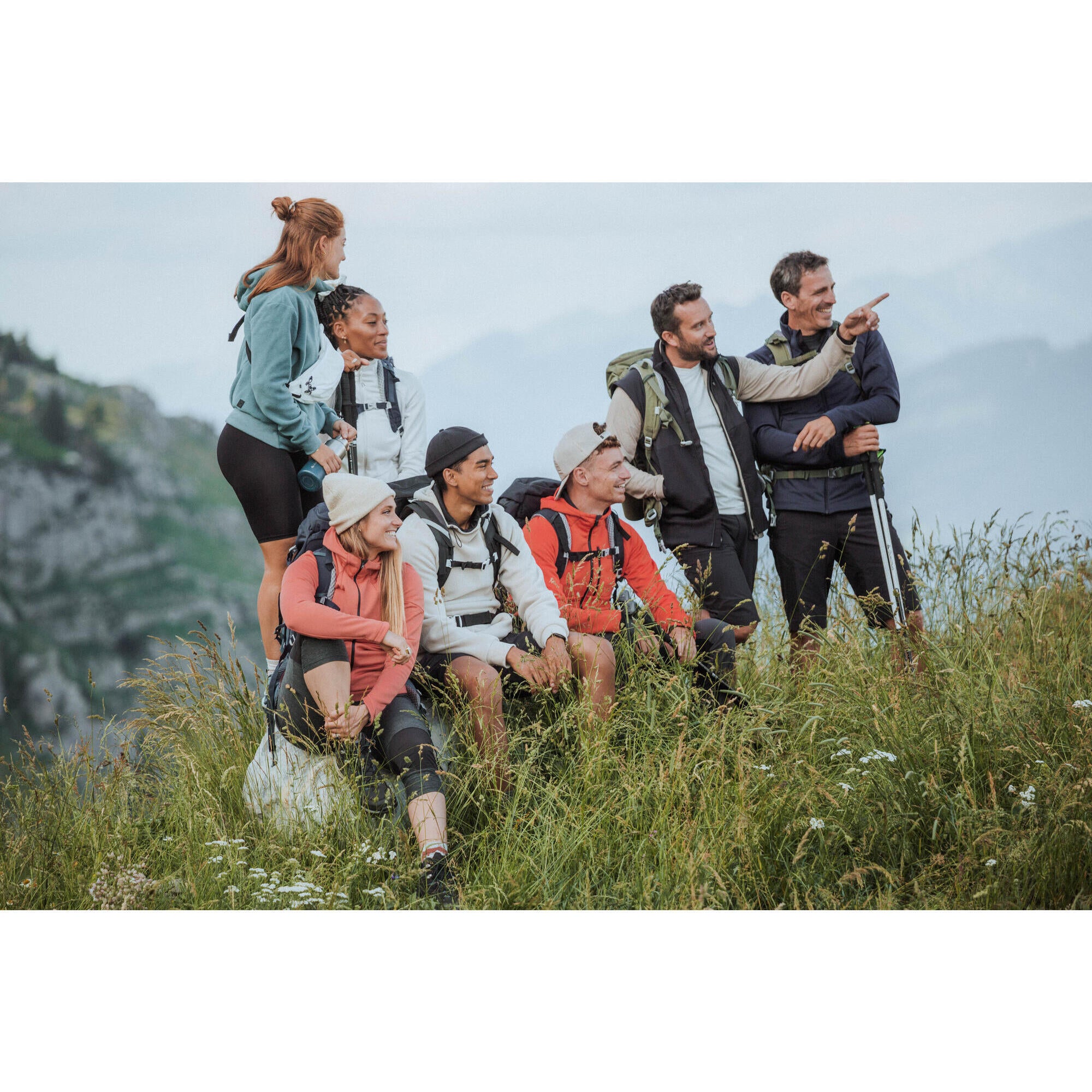 Quechua Women's MH520 Hooded Fleece Jacket - Lightweight Warm Hiking Pullover for Outdoor Adventures & Travel