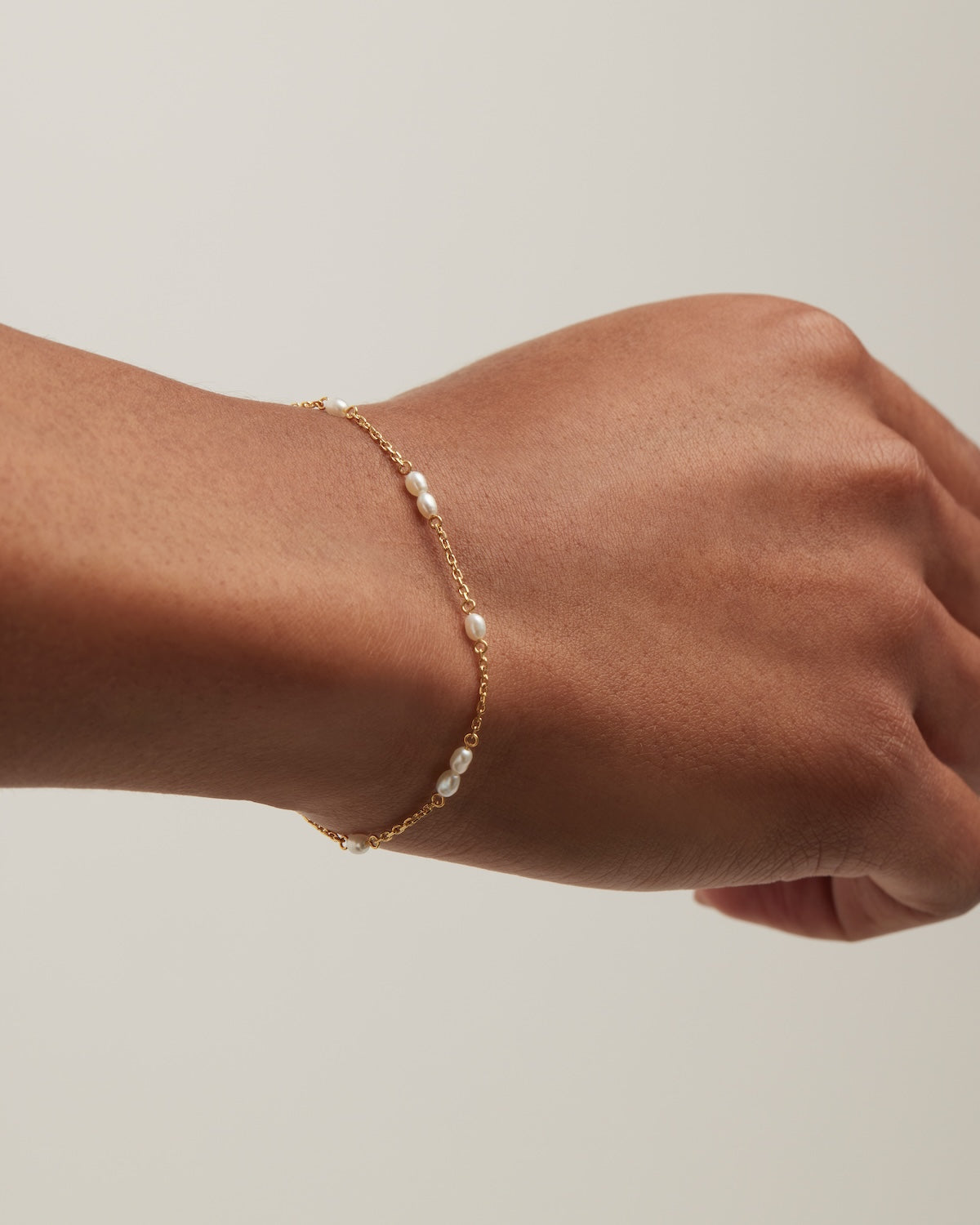 18K Gold Vermeil Serene Dreams Pearl Bracelet for Women - Elegant Pearl Jewelry Gift for Birthday, Anniversary & Special Occasions