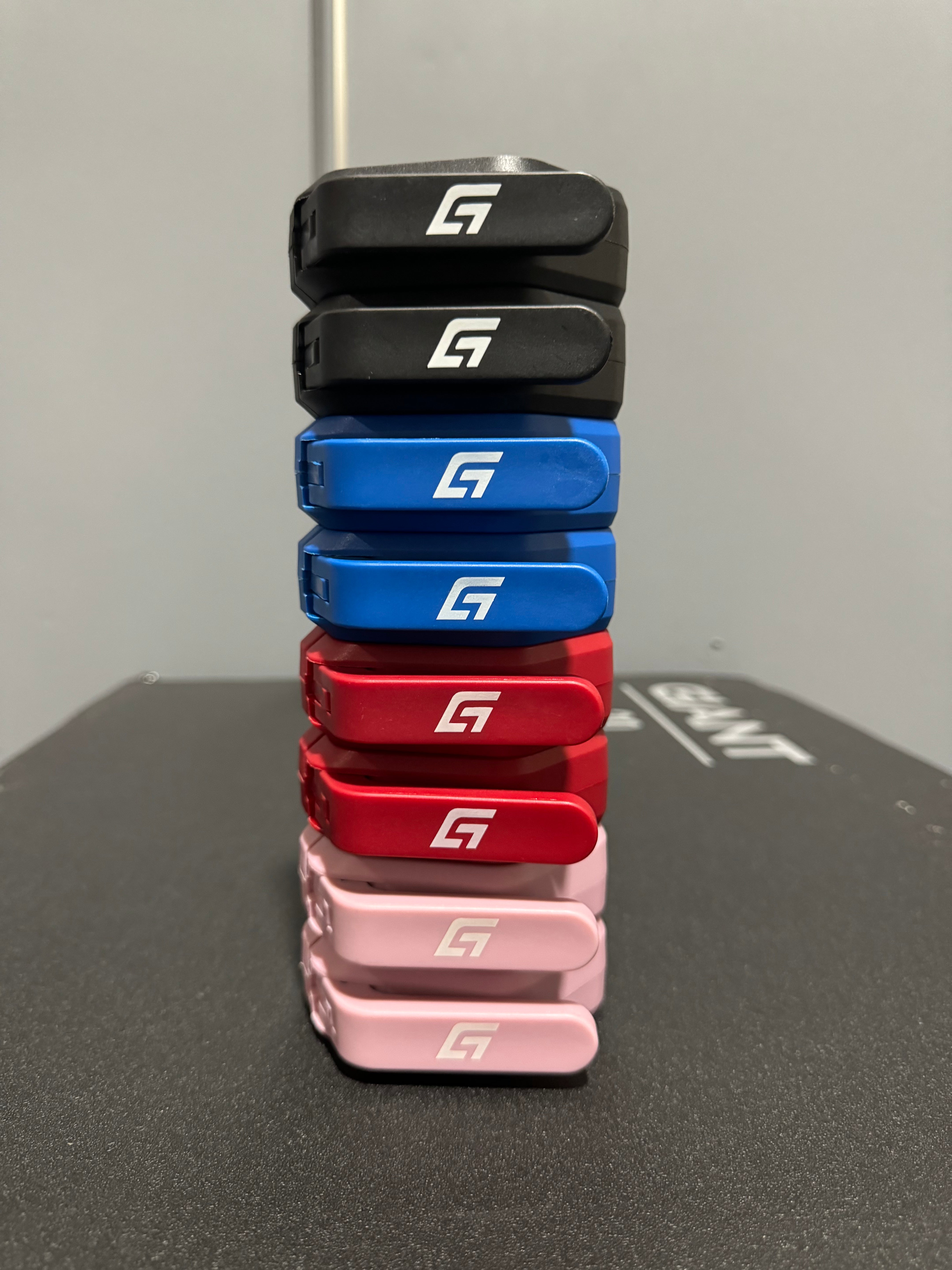 Giant Magnetic Collars for Dogs - Strong Neodymium Magnets for Pet Training & Therapy - Perfect for Large Breeds, Outdoor Adventures & Behavioral Training