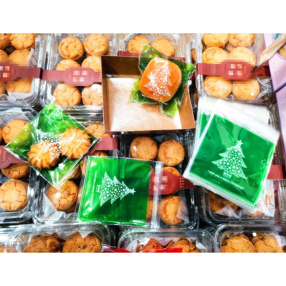 100 PCS Green Christmas Cellophane Bags - Self Sealing Holiday Treat Bags for Candy, Cookies & Gifts | Perfect for Christmas Tree Decorations, Party Favors & Holiday Gift Wrapping