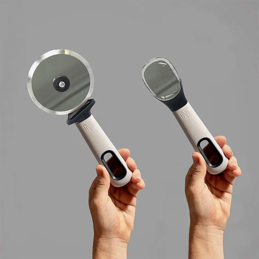 Eku Upcycle® Premium Stainless Steel Ice Cream Scoop - Ergonomic Handle for Easy Scooping, Perfect for Ice Cream Parlors, Dessert Shops & Home Use