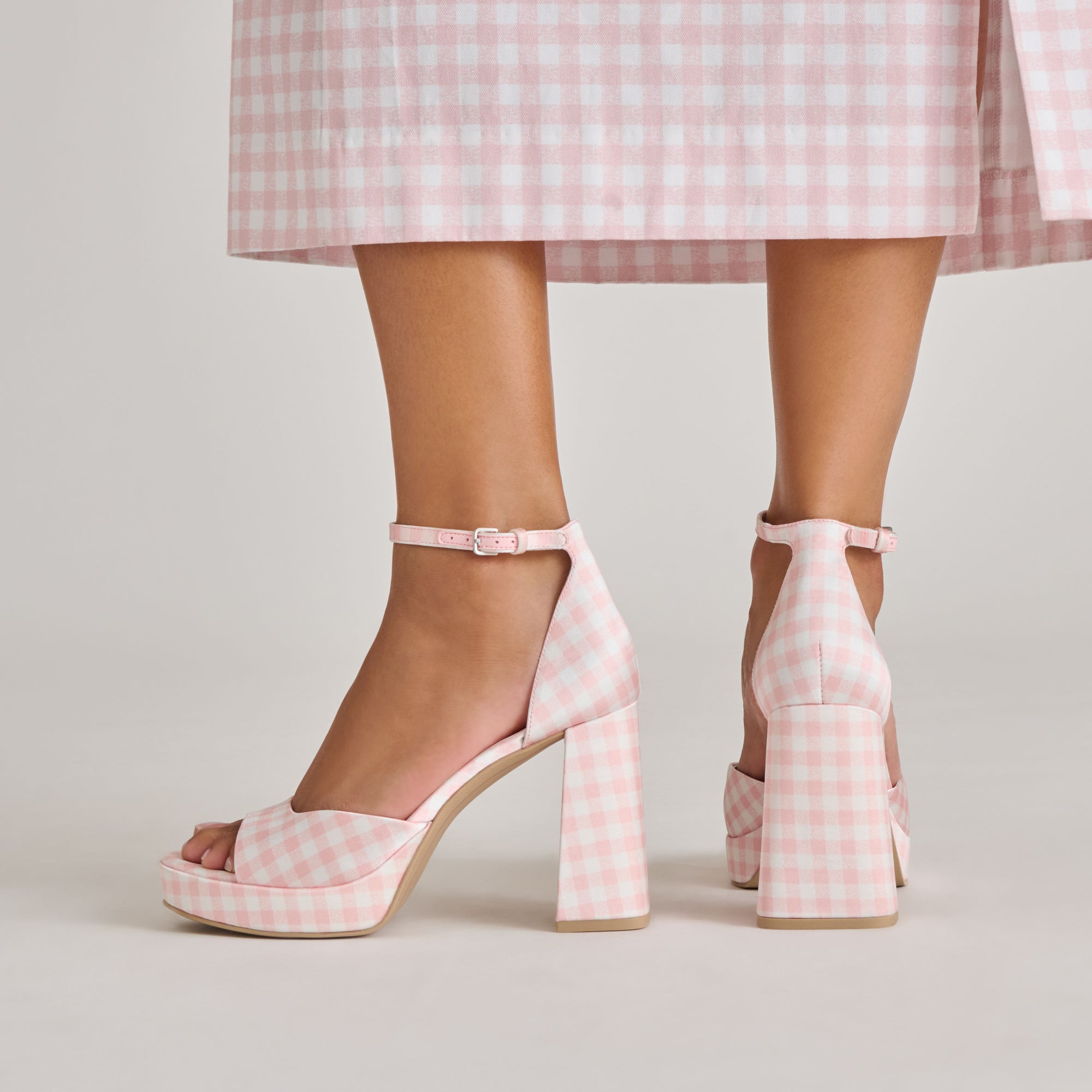 PANDRO X BYRDIE Women's Golf Heels in Pink Plaid Gingham - Comfortable & Stylish Golf Shoes for Women on the Course & Casual Wear