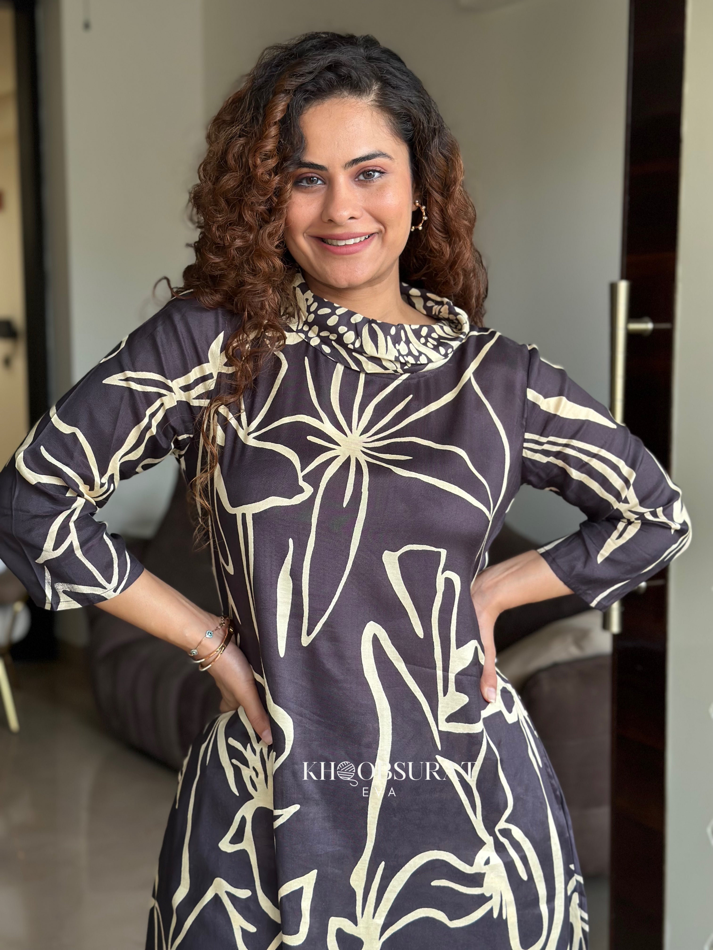 TRUE BROWNS Versatile Women's 2-Piece Coord Set - Stylish Outfit for Work, Travel & Casual Wear