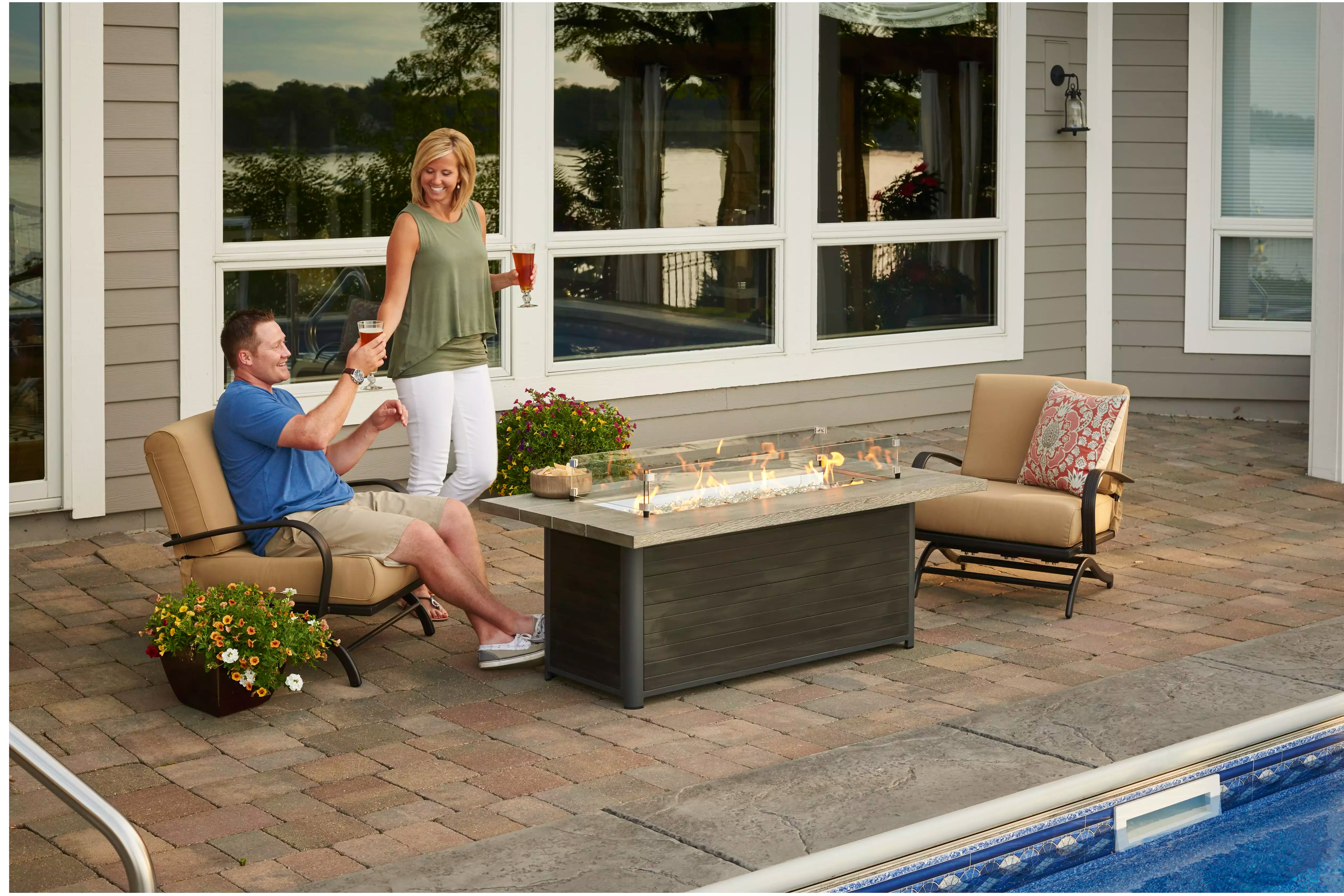 Outdoor Fire Table - Cedar Ridge Fire Pit Table with Lava Rocks & Cover - Perfect for Patio, Backyard, Deck & Garden Gatherings