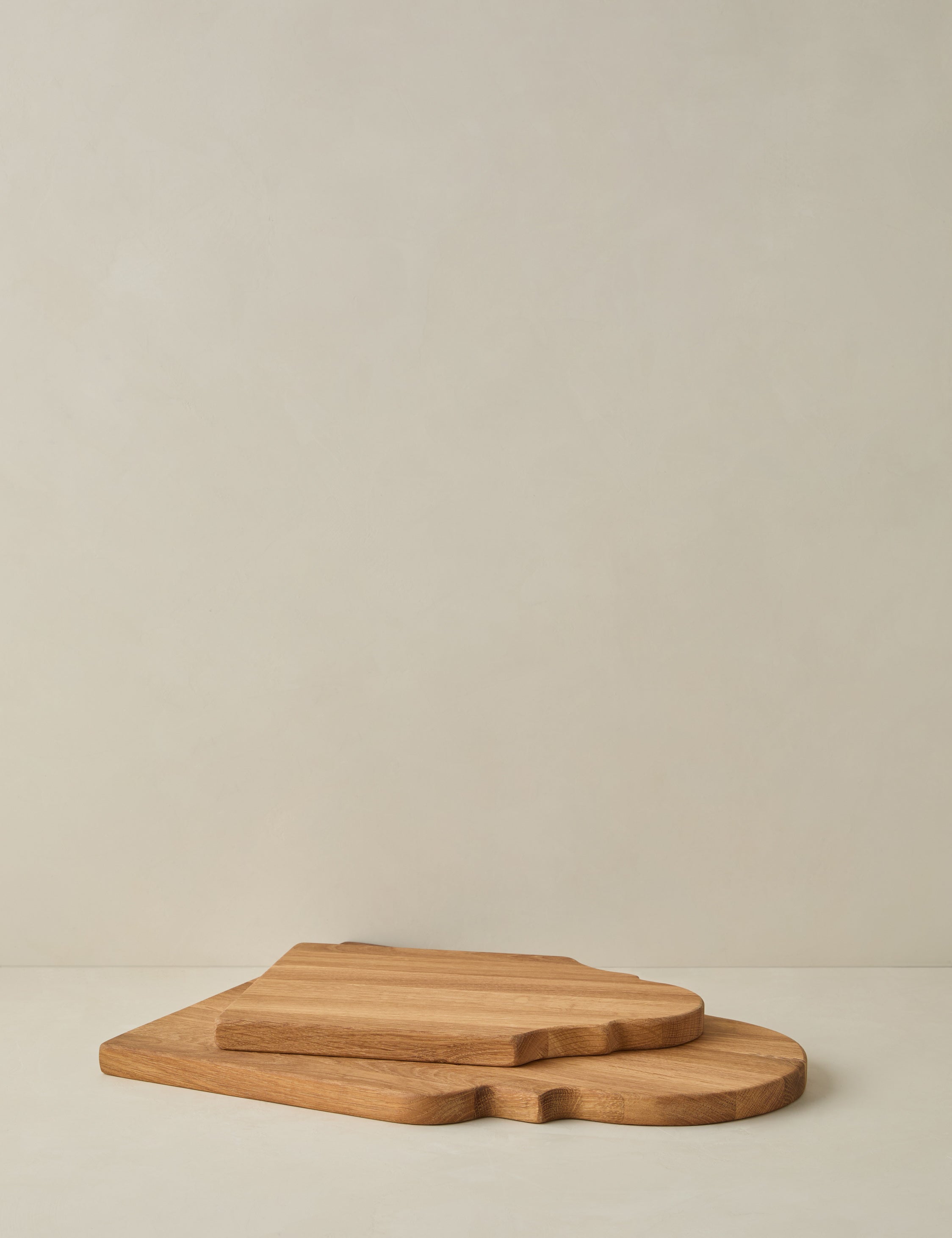 Premium Cape Cutting Board Set of 2 - Durable Bamboo Wood Chopping Boards with Juice Groove - Perfect for Kitchen Prep, Meat Cutting & Serving - etúHOME