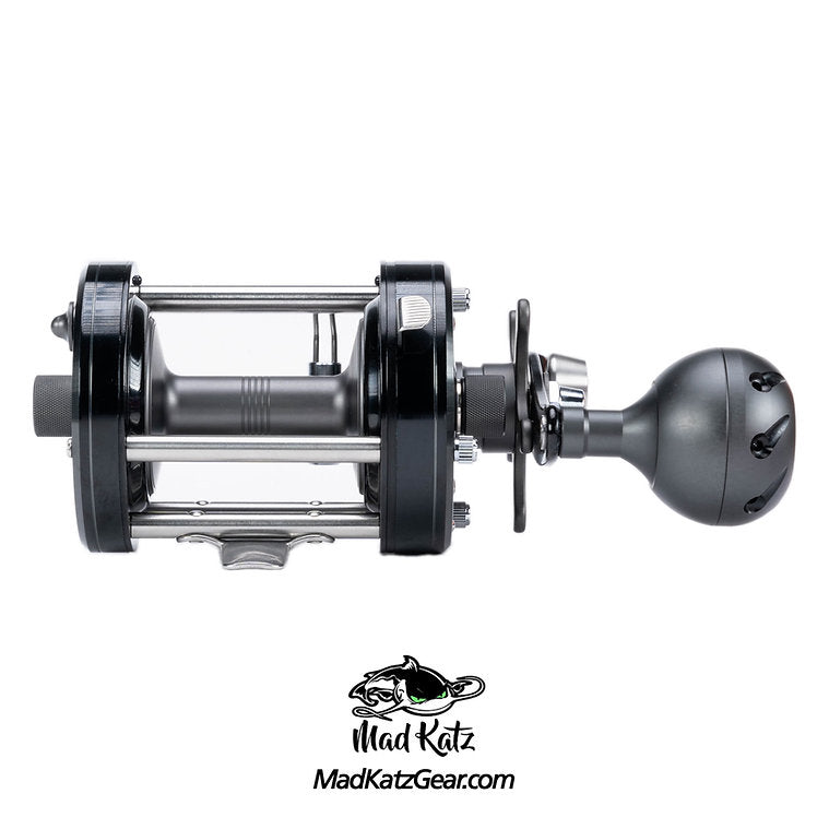 Mad Katz Reel Xalt 6550 Fishing Reel - Lightweight Saltwater Spinning Reel with Smooth Drag System - Perfect for Surf Fishing, Pier Fishing, and Offshore Angling
